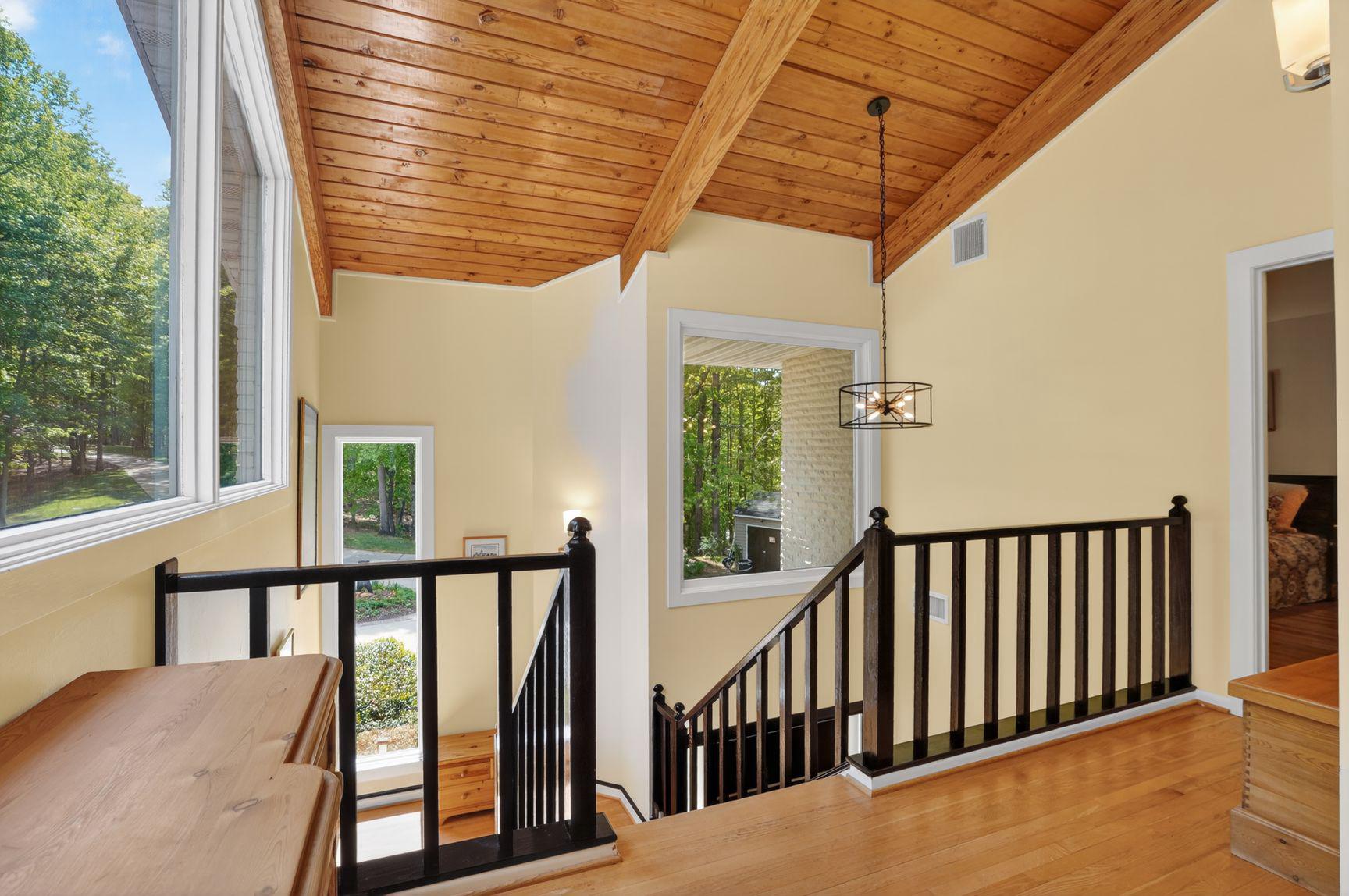 LAKE OCCOQUAN - Residential