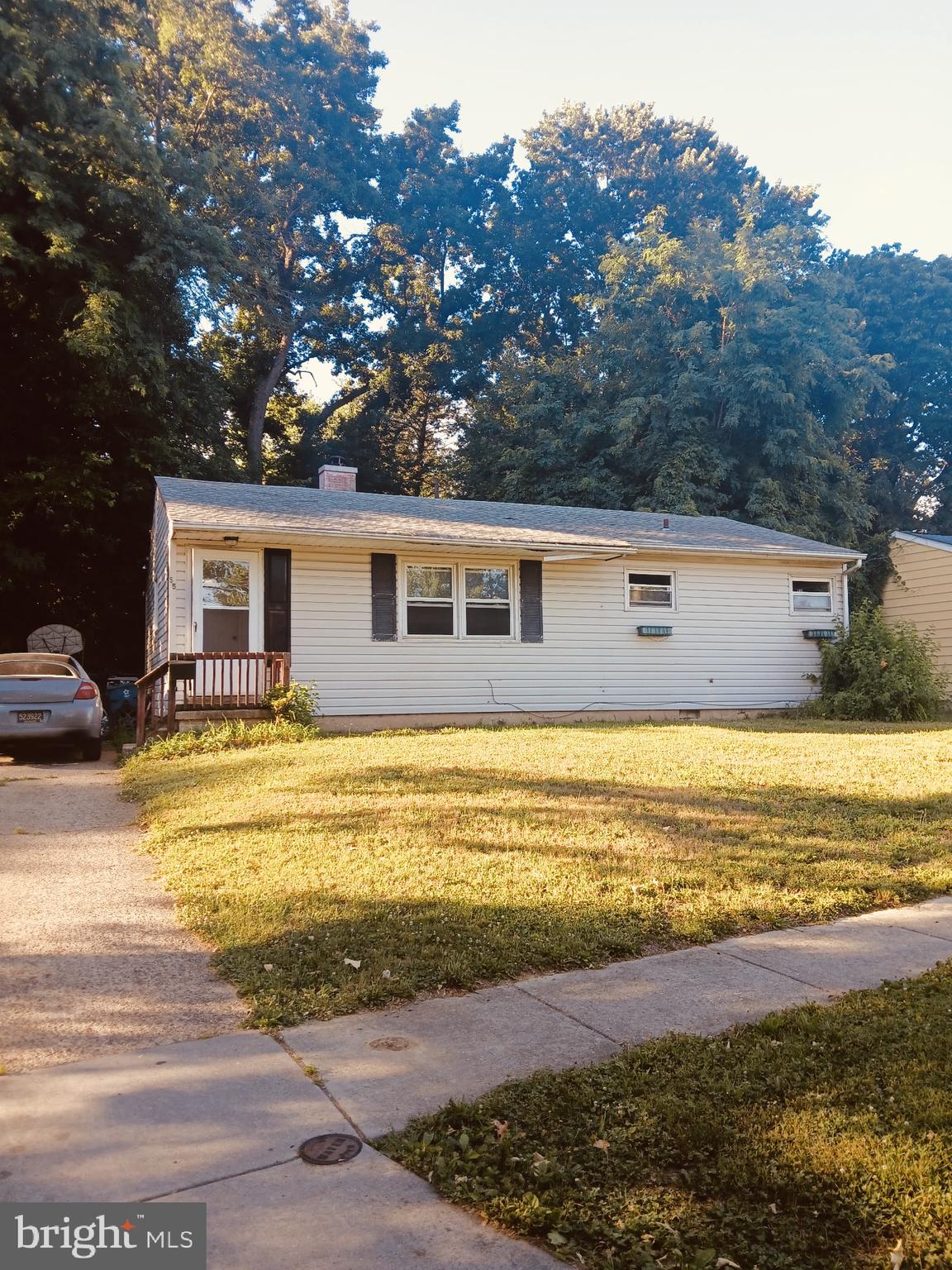 DUNLINDEN ACRES - Residential