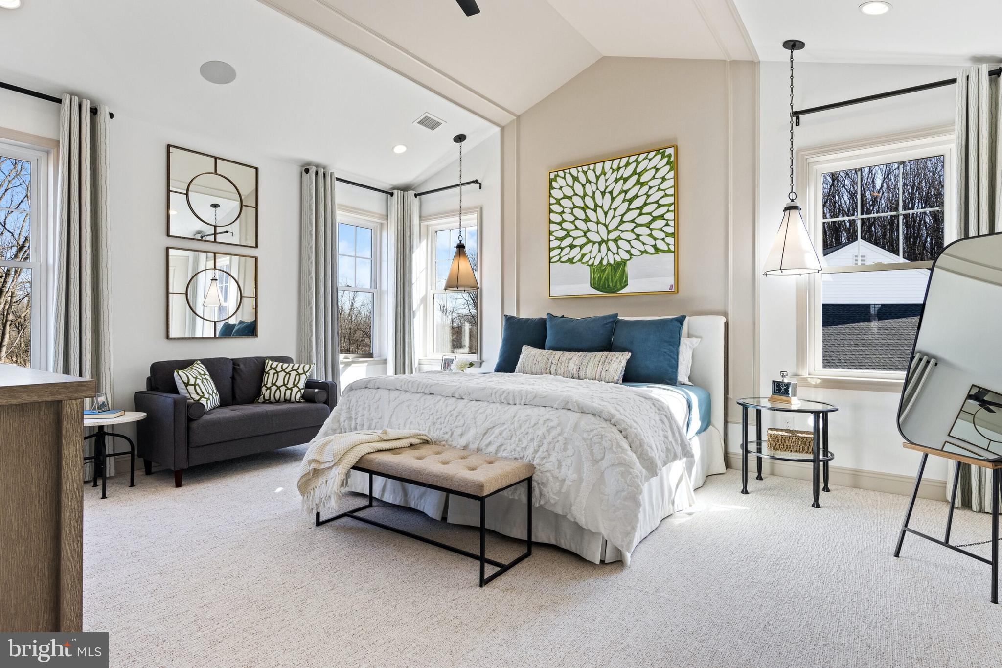 ESTATES AT STONECLIFF - Residential