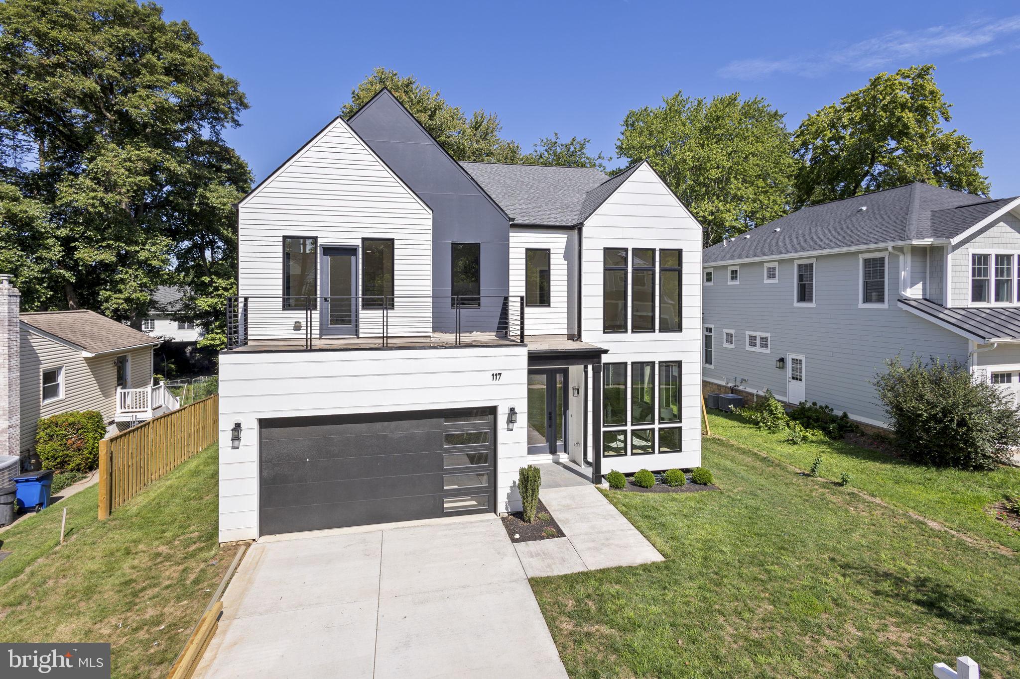WEST VIENNA WOODS - Residential
