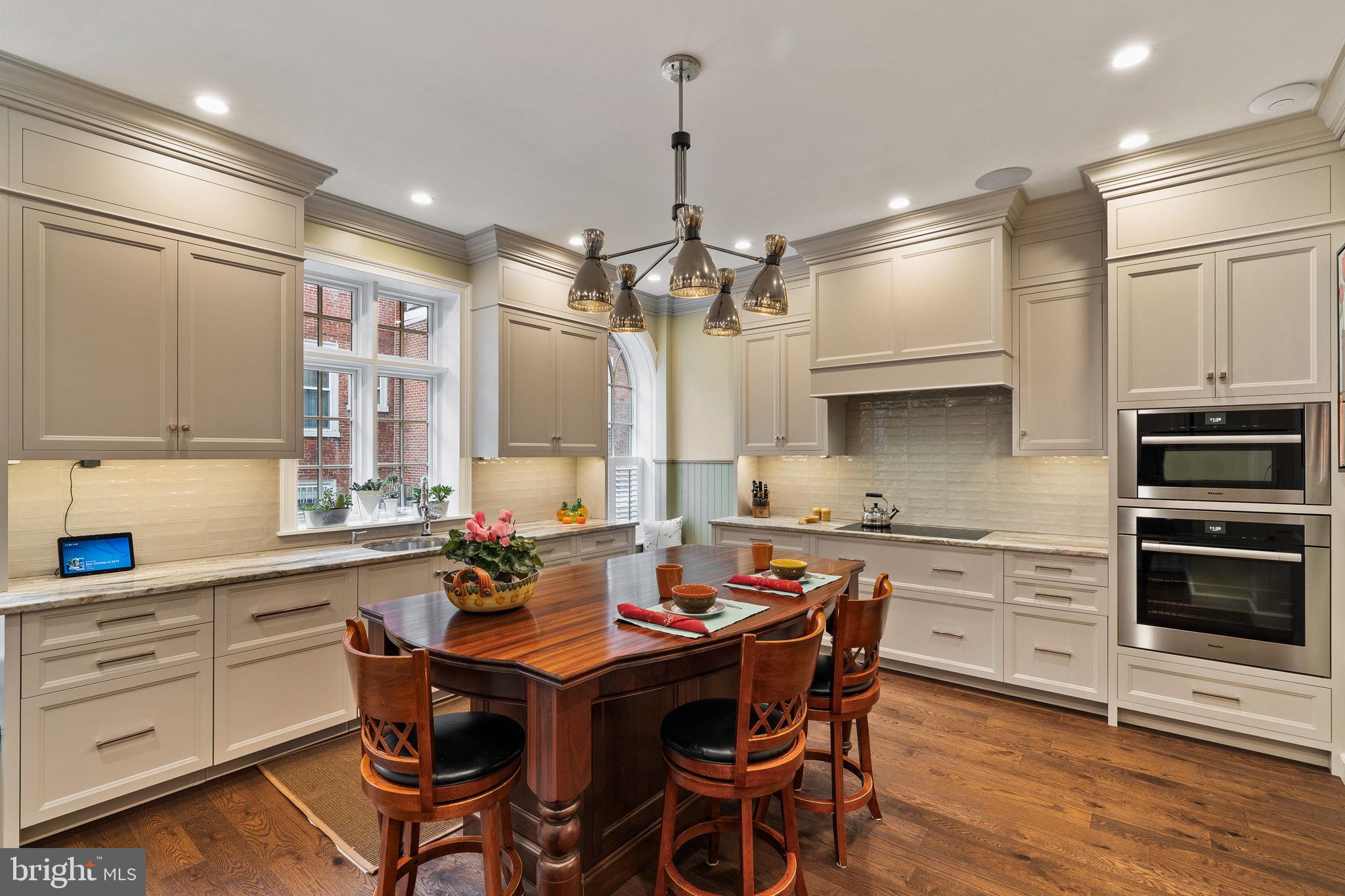 RITTENHOUSE SQUARE - Residential