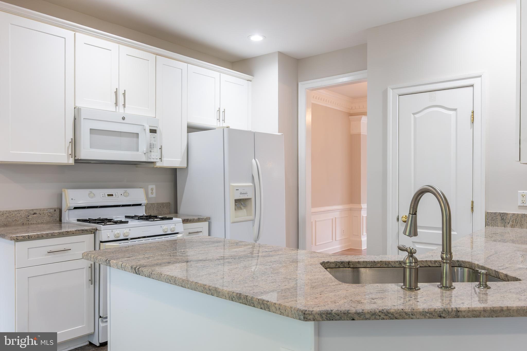 COUNTRY CREEK - Residential