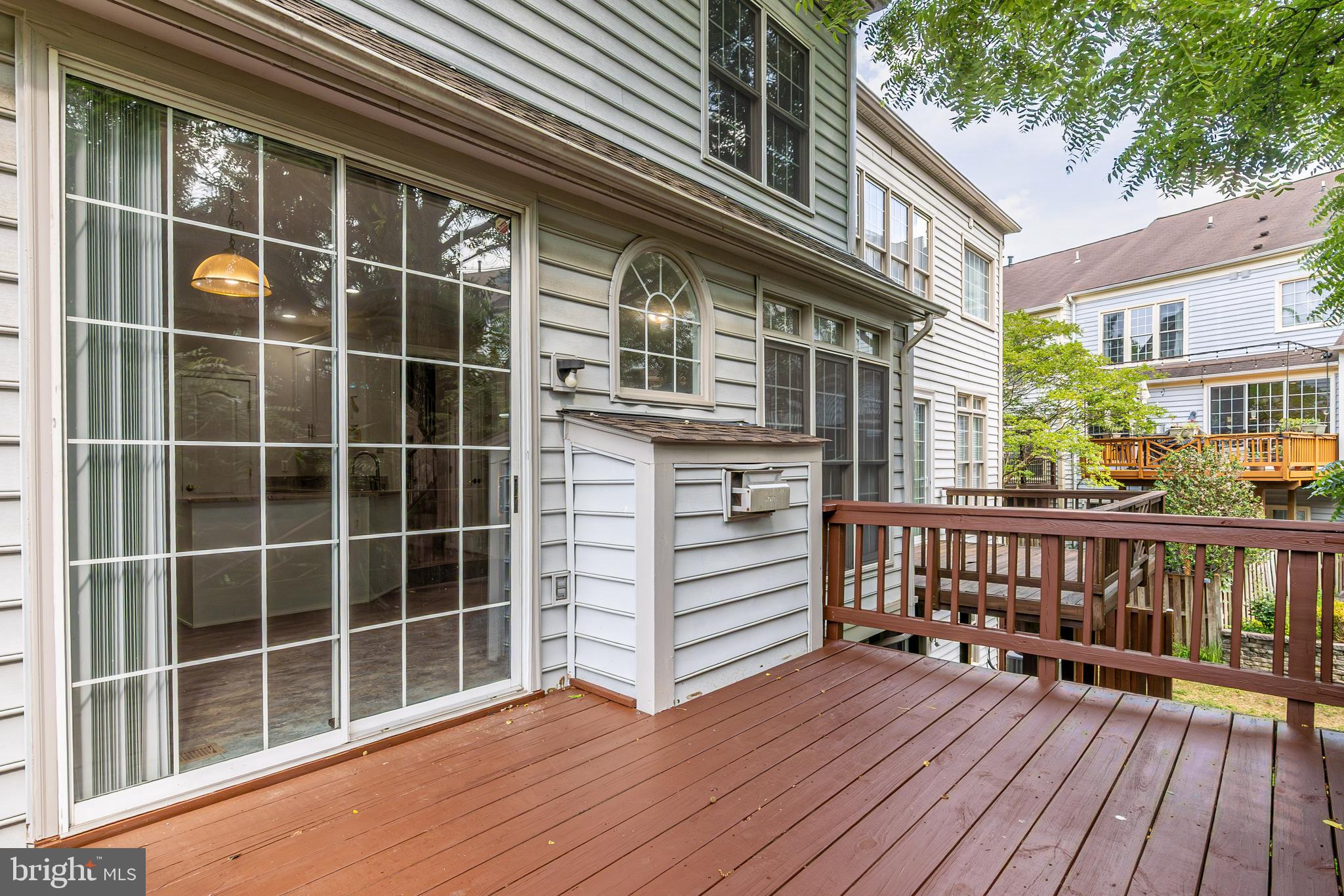 COUNTRY CREEK - Residential