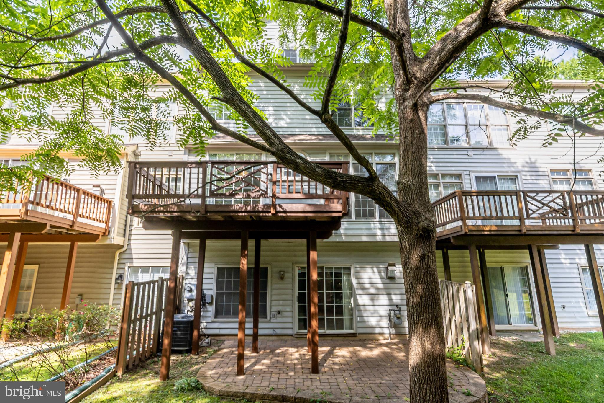 COUNTRY CREEK - Residential