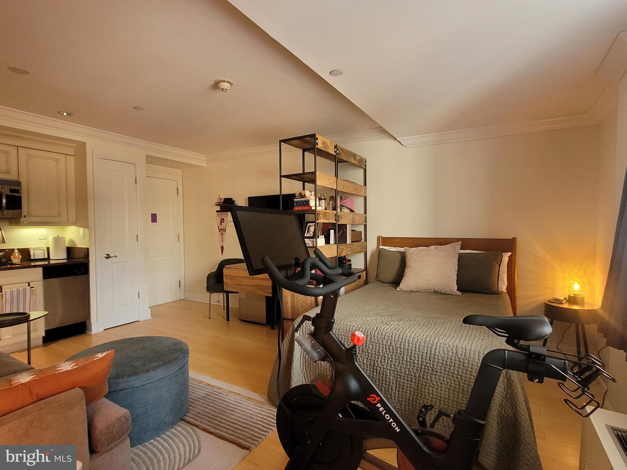 RITTENHOUSE SQUARE - Residential Lease