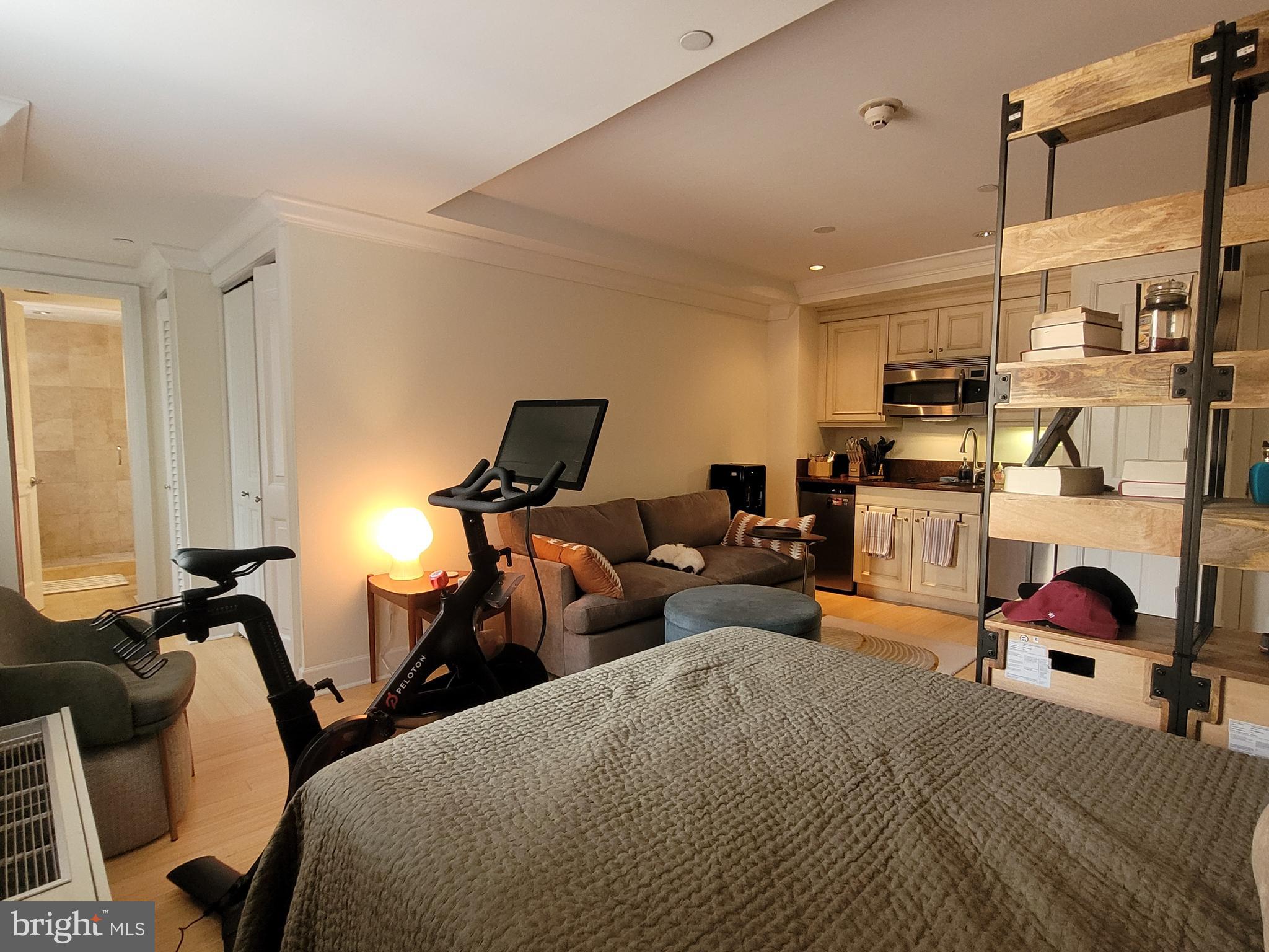 RITTENHOUSE SQUARE - Residential Lease