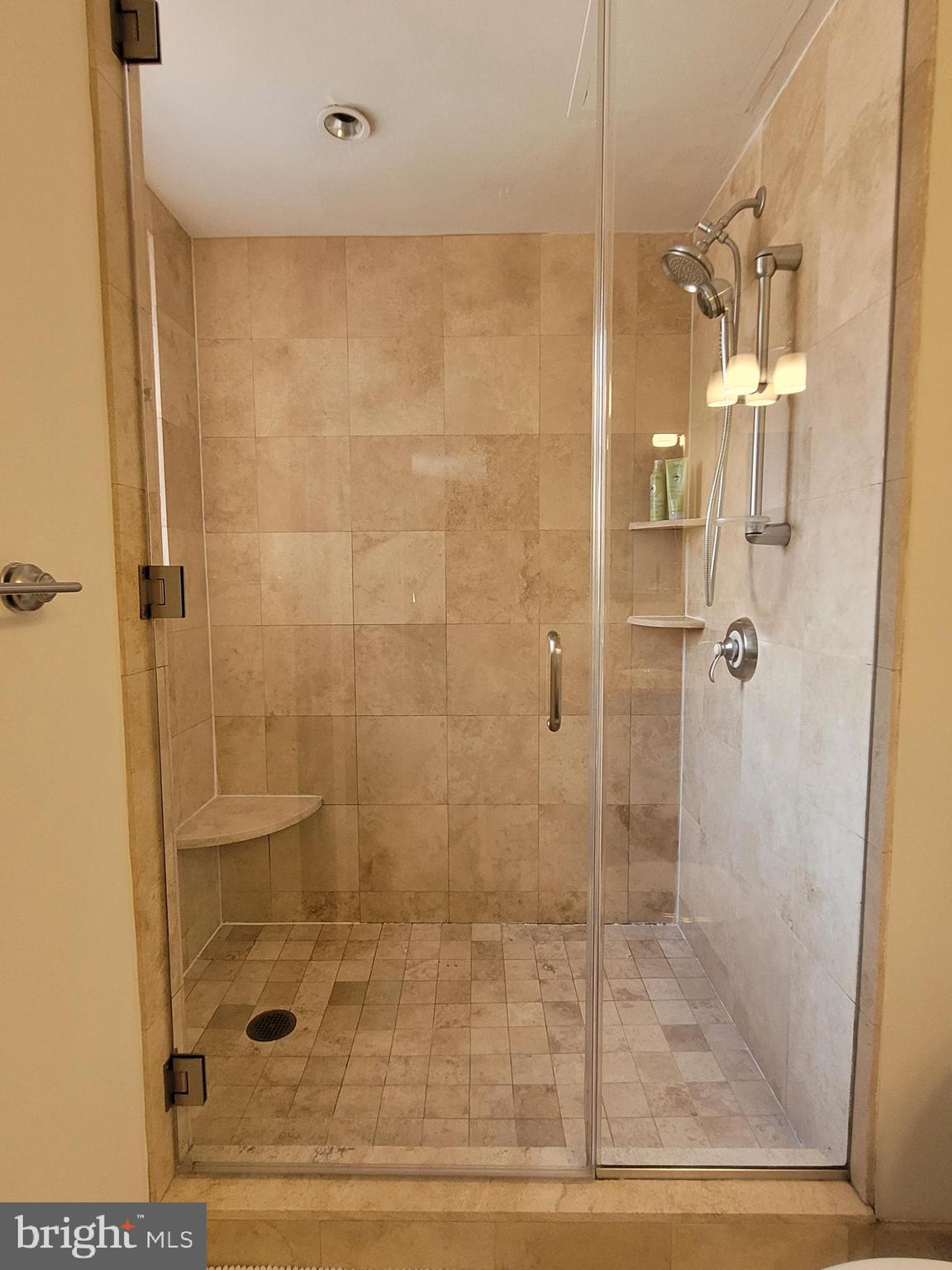 RITTENHOUSE SQUARE - Residential Lease