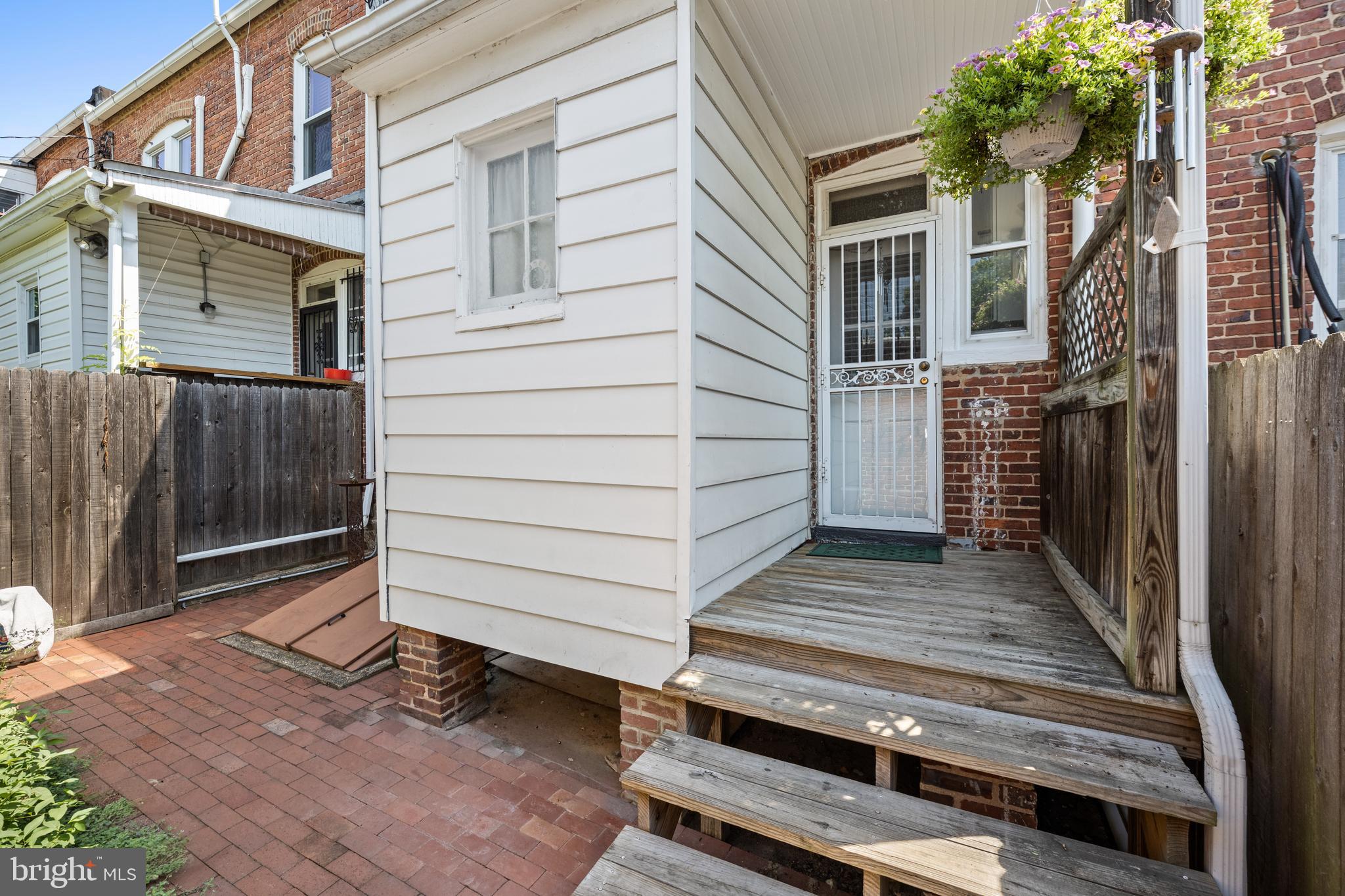 WYMAN PARK HAMPDEN - Residential