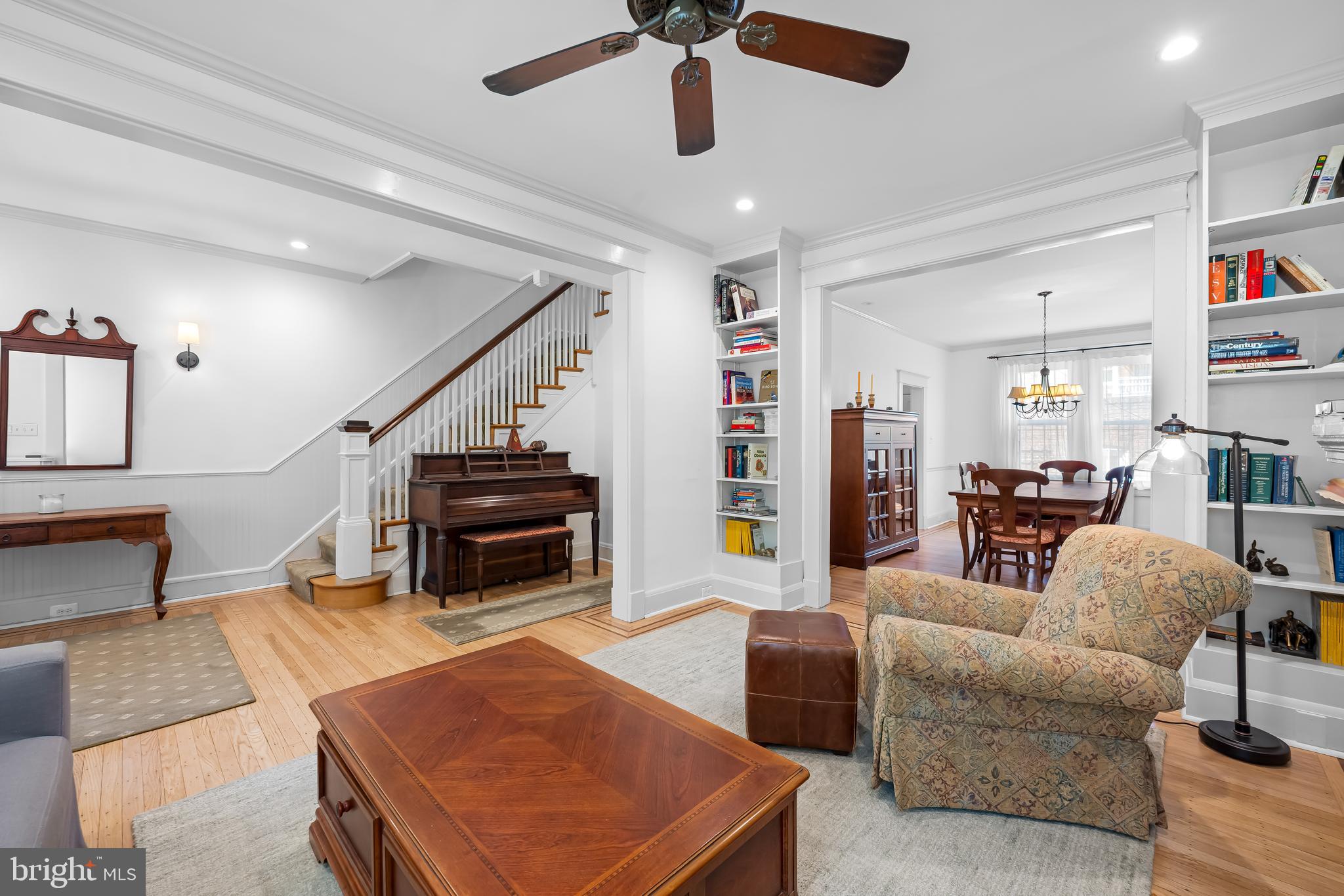 WYMAN PARK HAMPDEN - Residential