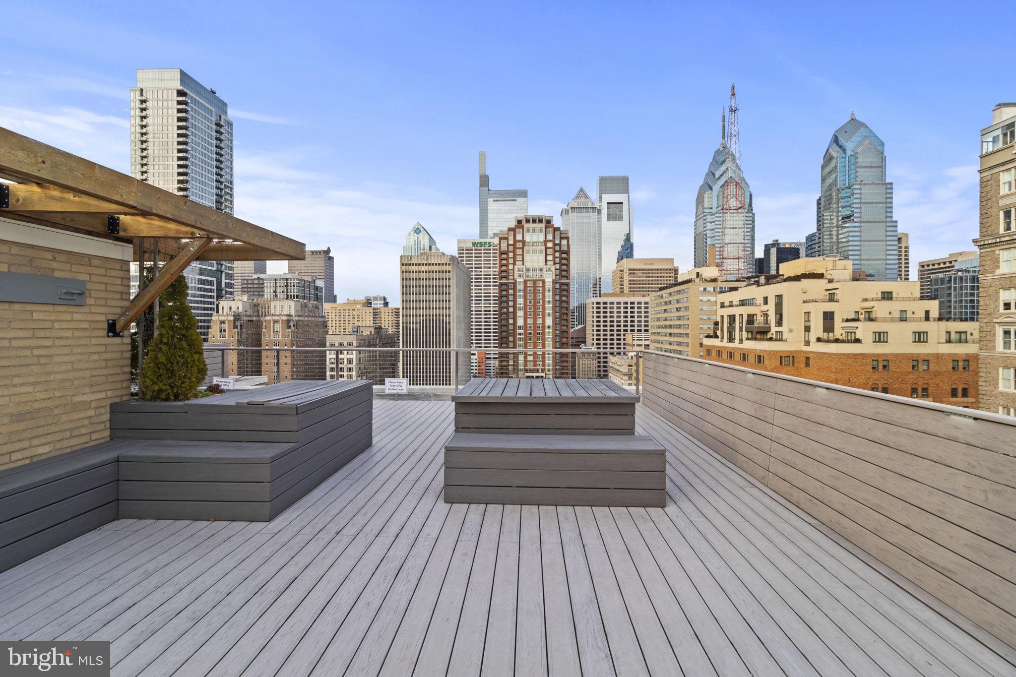 RITTENHOUSE SQUARE - Residential