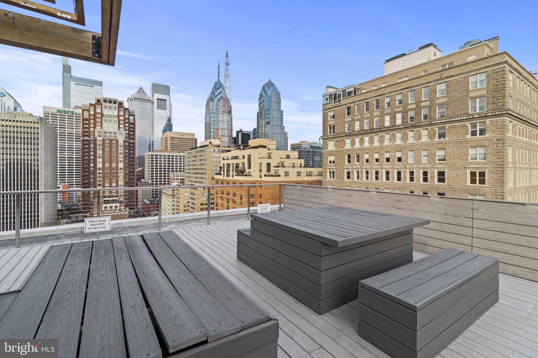 RITTENHOUSE SQUARE - Residential