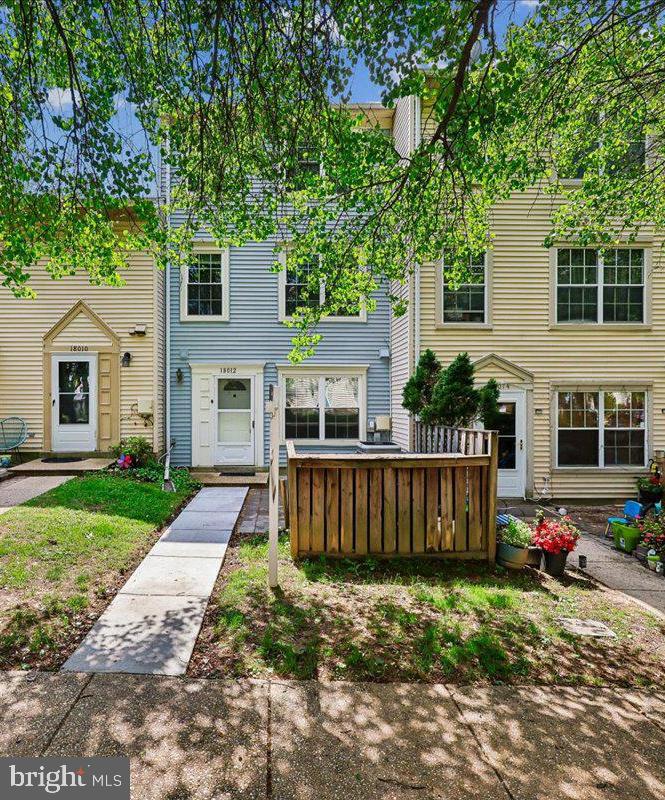 HOMELAND VILLAGE - Residential