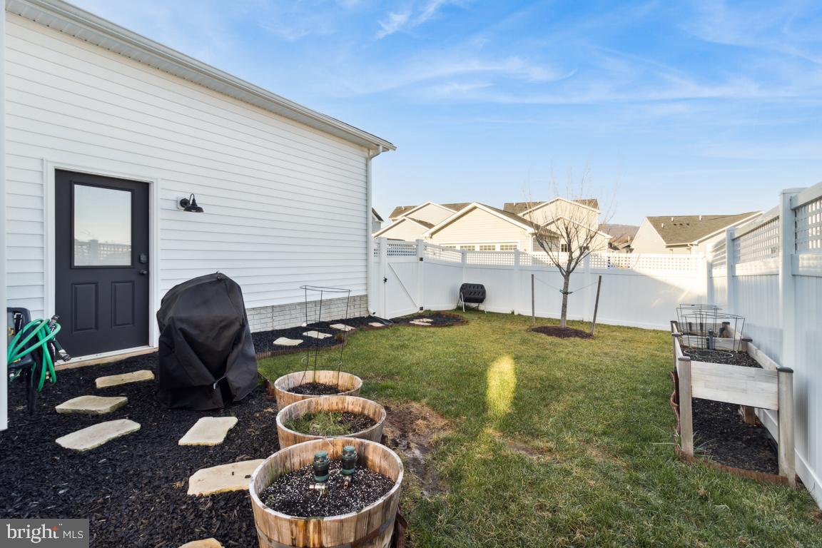 GAMBRILL VIEW - Residential