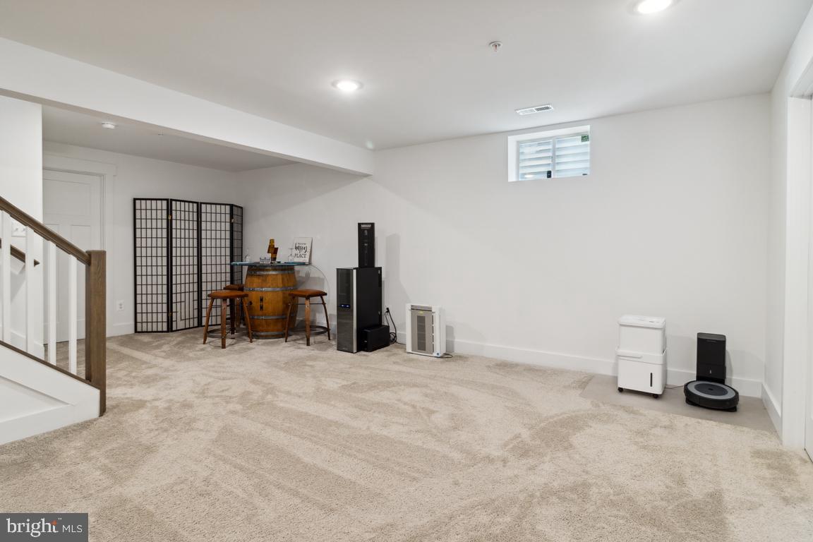 GAMBRILL VIEW - Residential