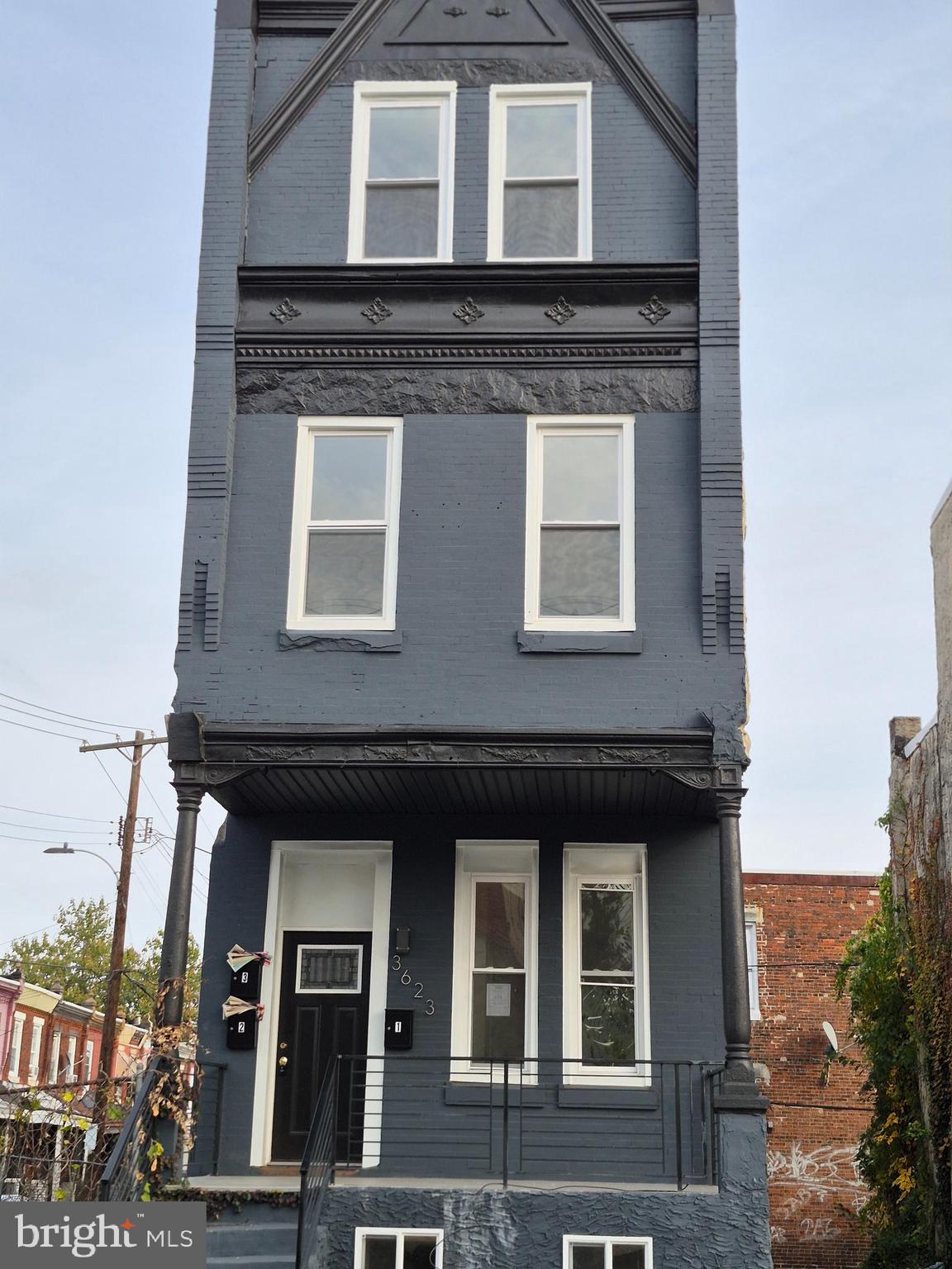 Great investment property. Located in Temple Town, Temple Hospital and Shriners Hospital. Property offered in asis condition. No warranties no guarantees.