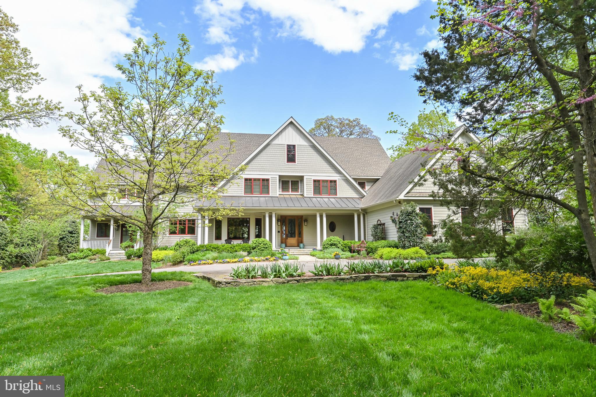 HALLOWING POINT RIVER ESTATES - Residential