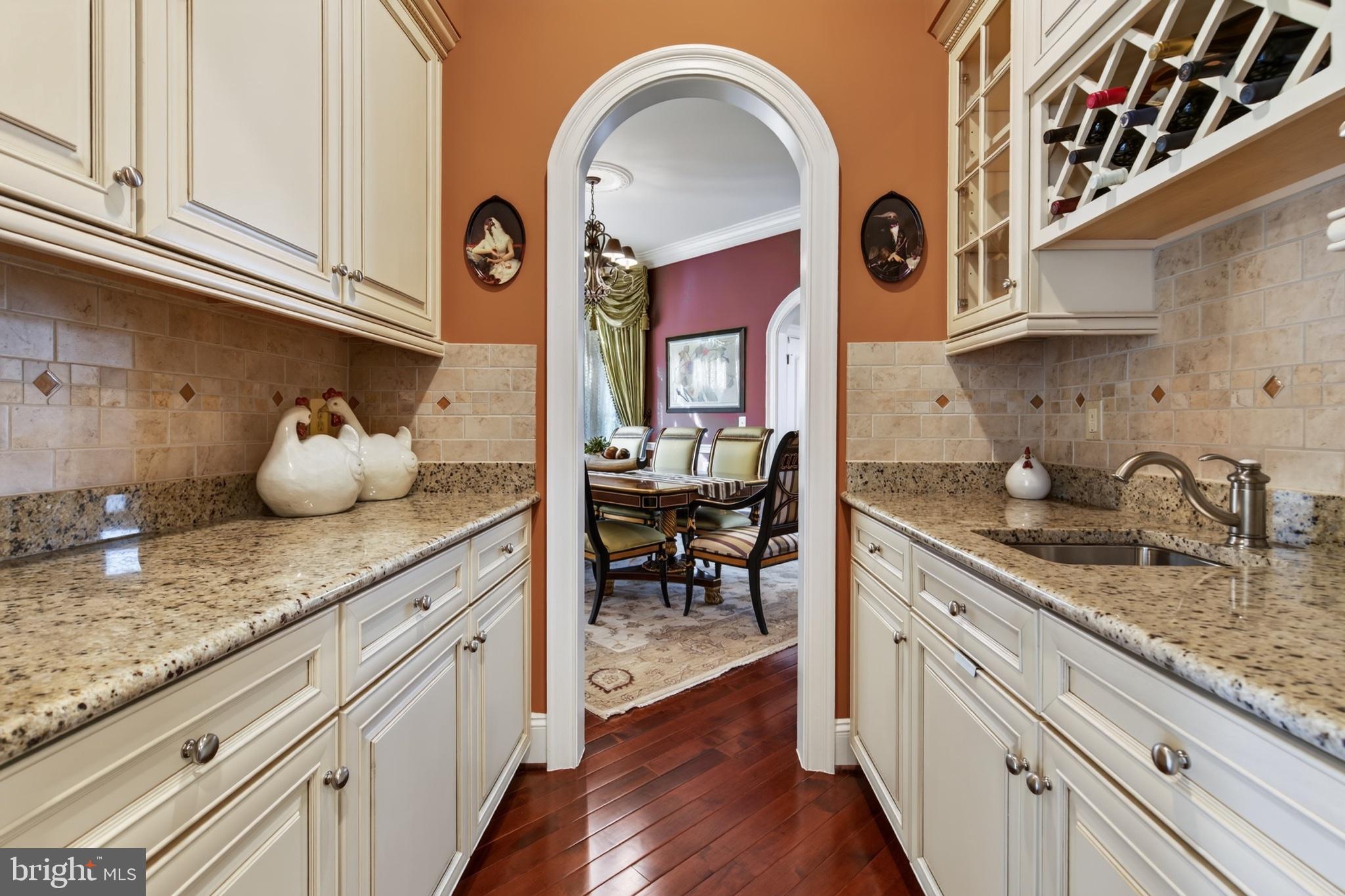 VIENNA ESTATES - Residential