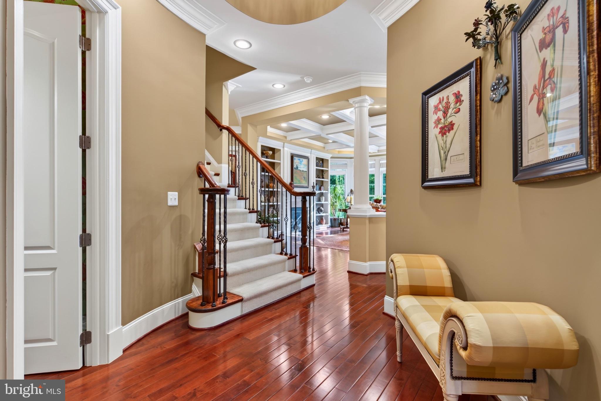VIENNA ESTATES - Residential