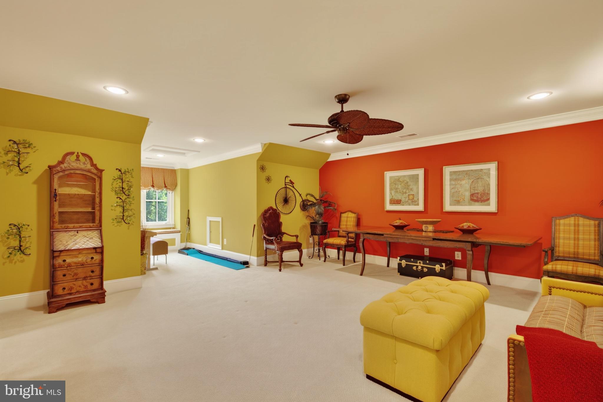 VIENNA ESTATES - Residential