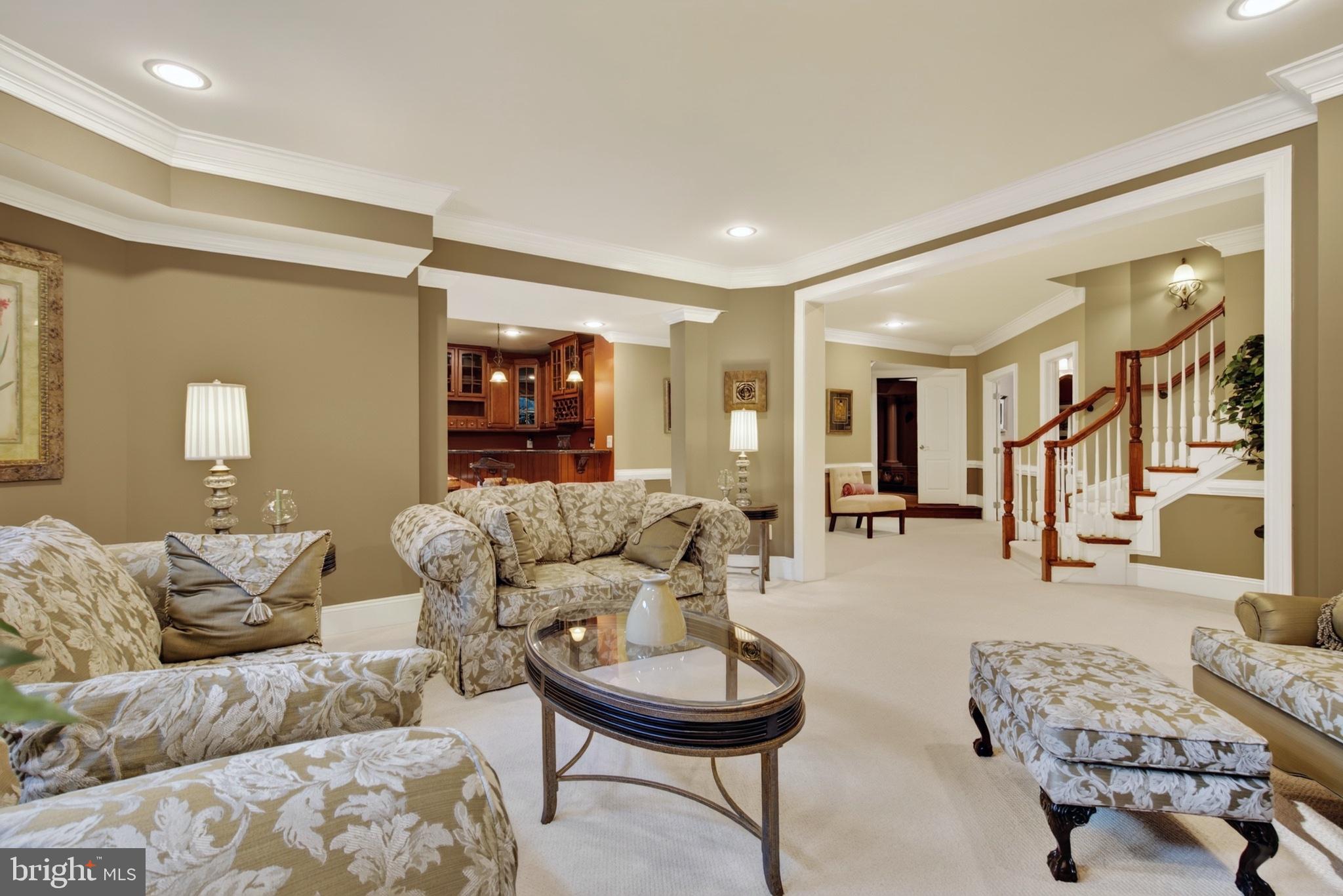 VIENNA ESTATES - Residential