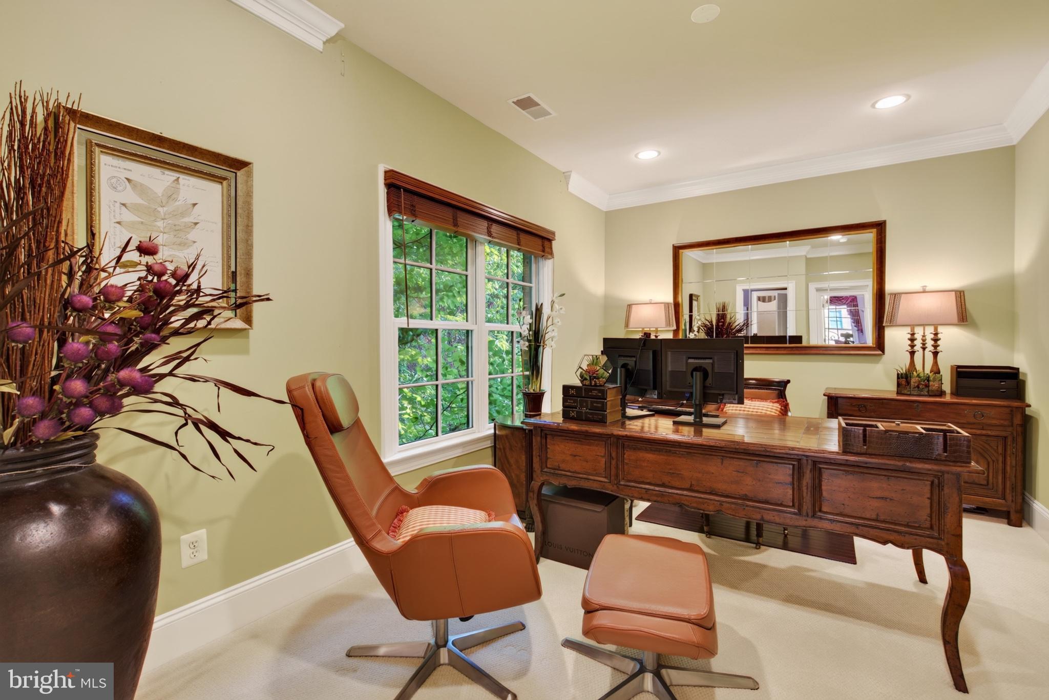 VIENNA ESTATES - Residential