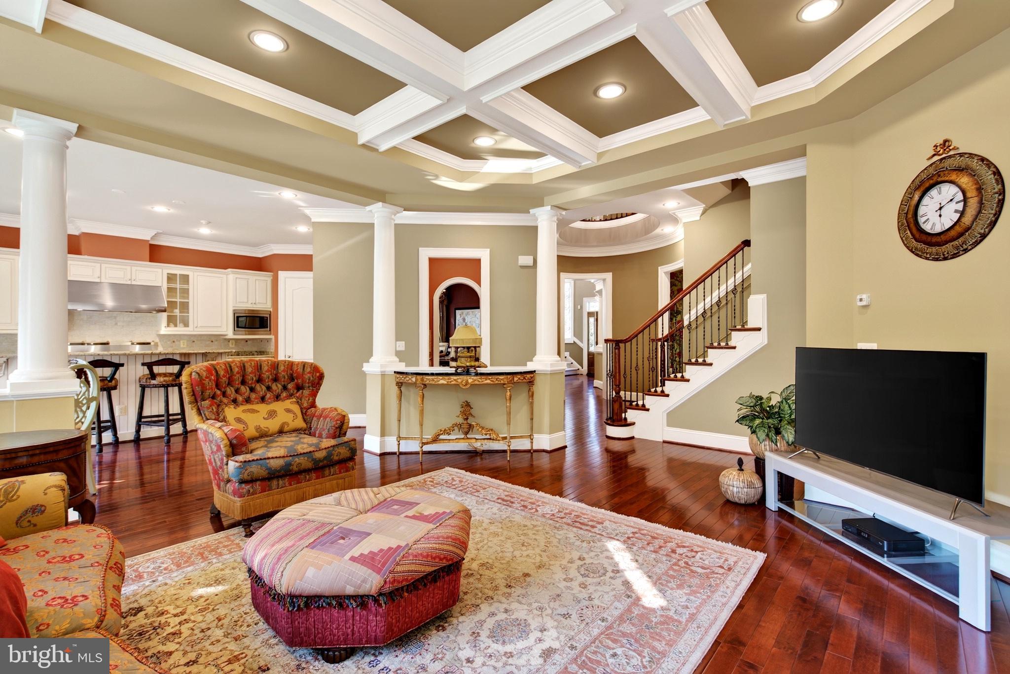 VIENNA ESTATES - Residential