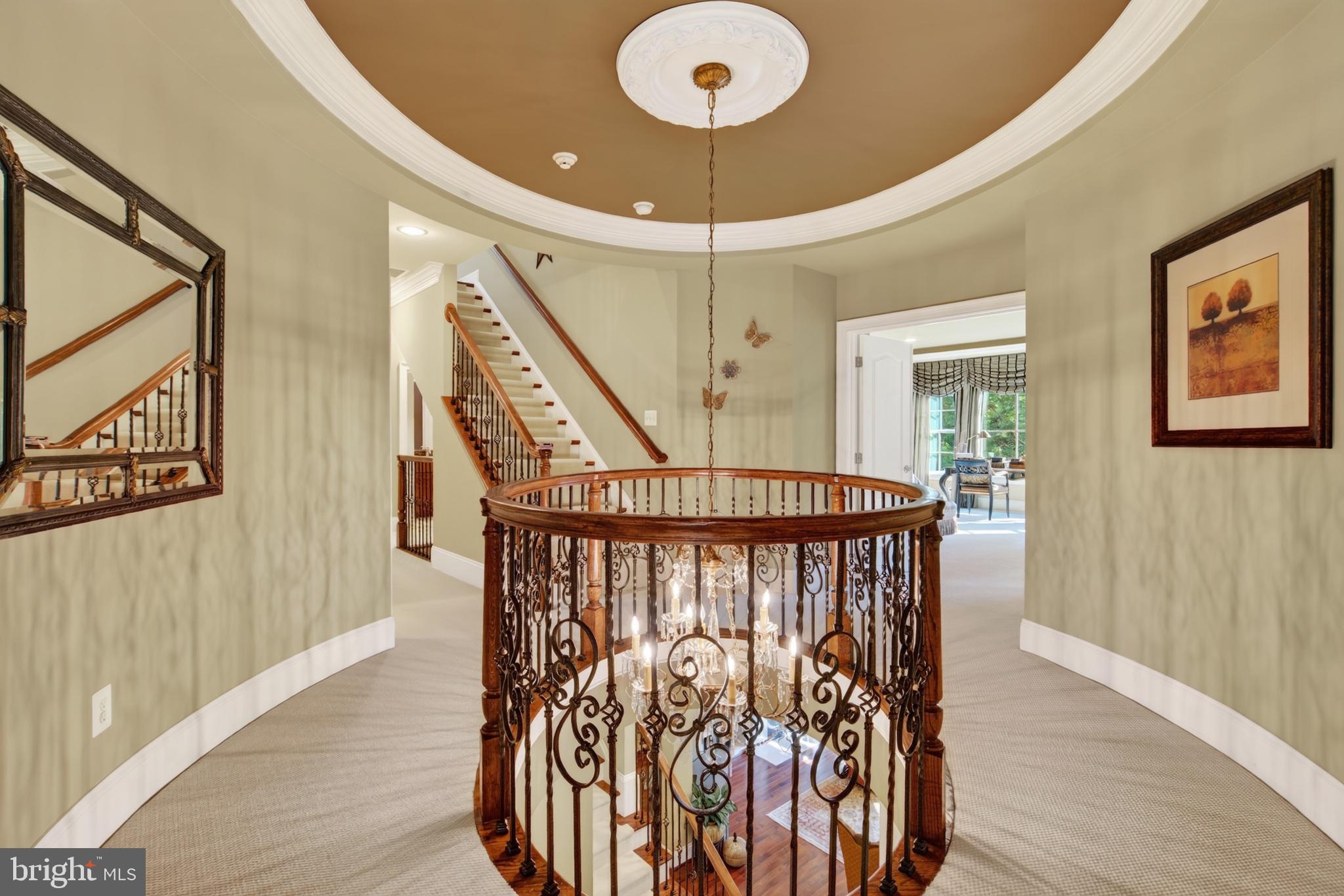 VIENNA ESTATES - Residential