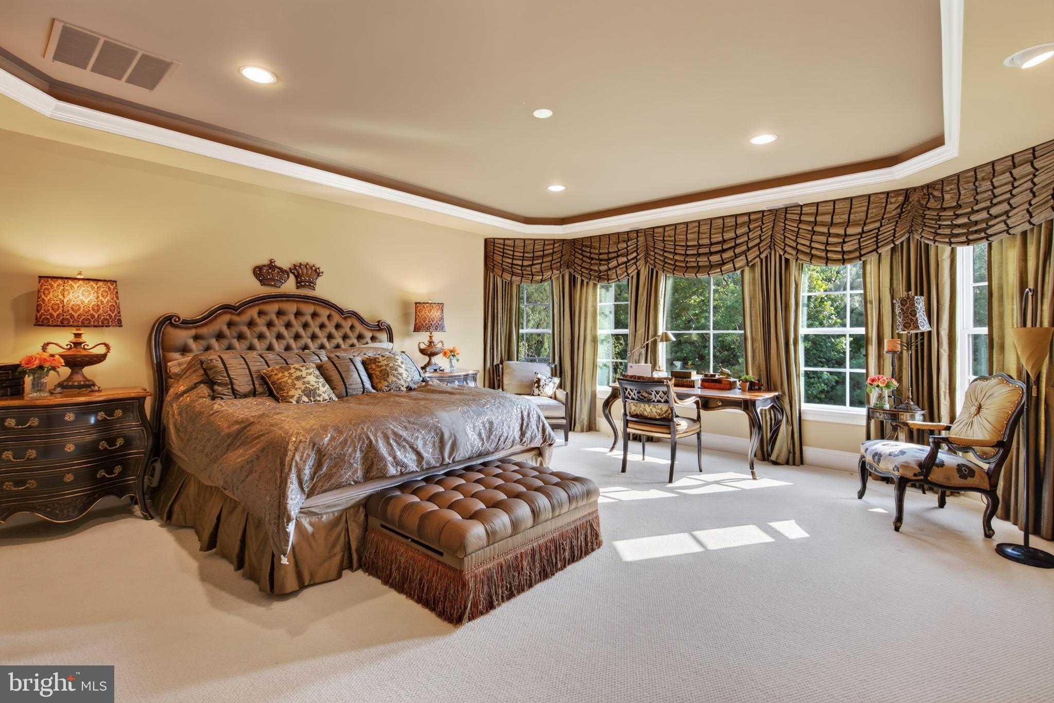 VIENNA ESTATES - Residential