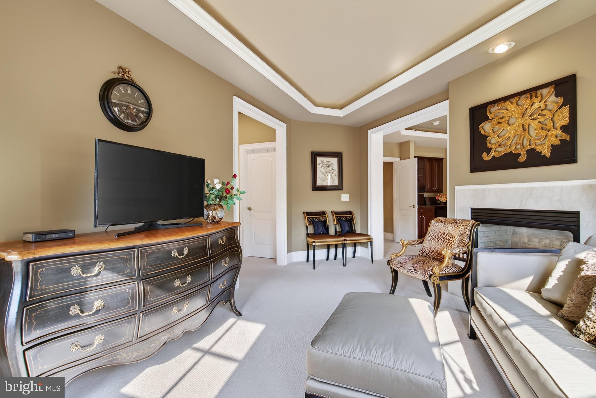 VIENNA ESTATES - Residential