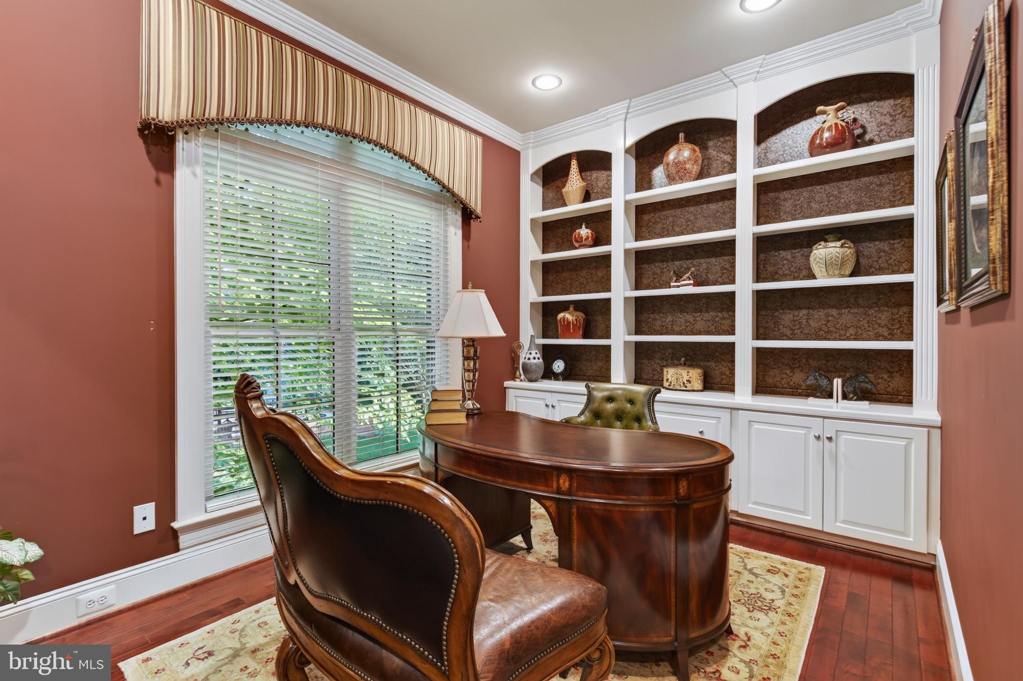 VIENNA ESTATES - Residential