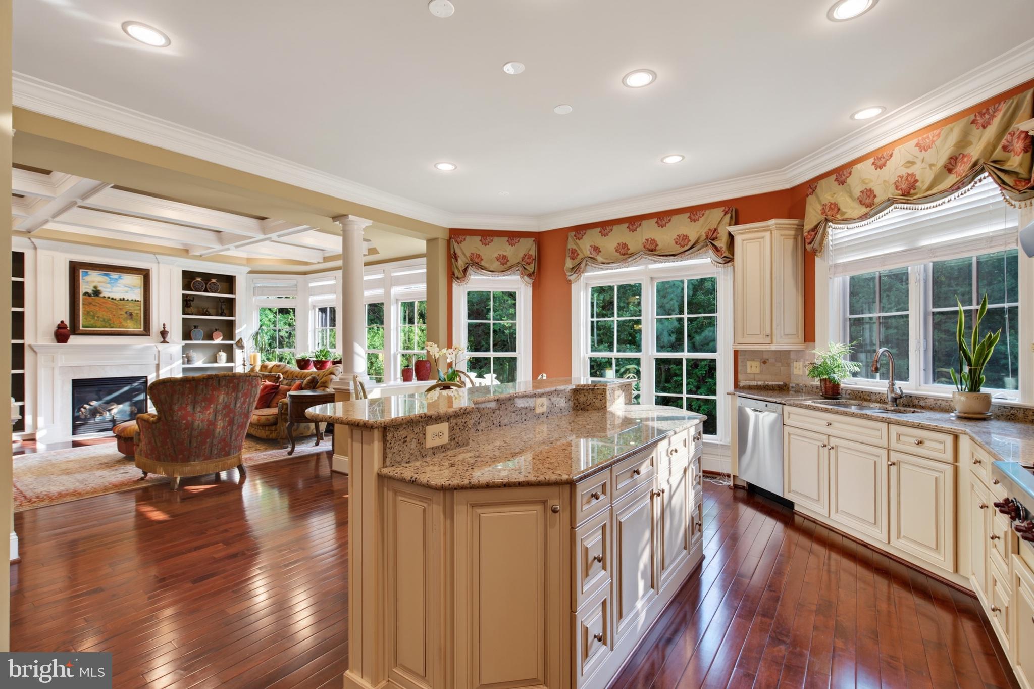 VIENNA ESTATES - Residential