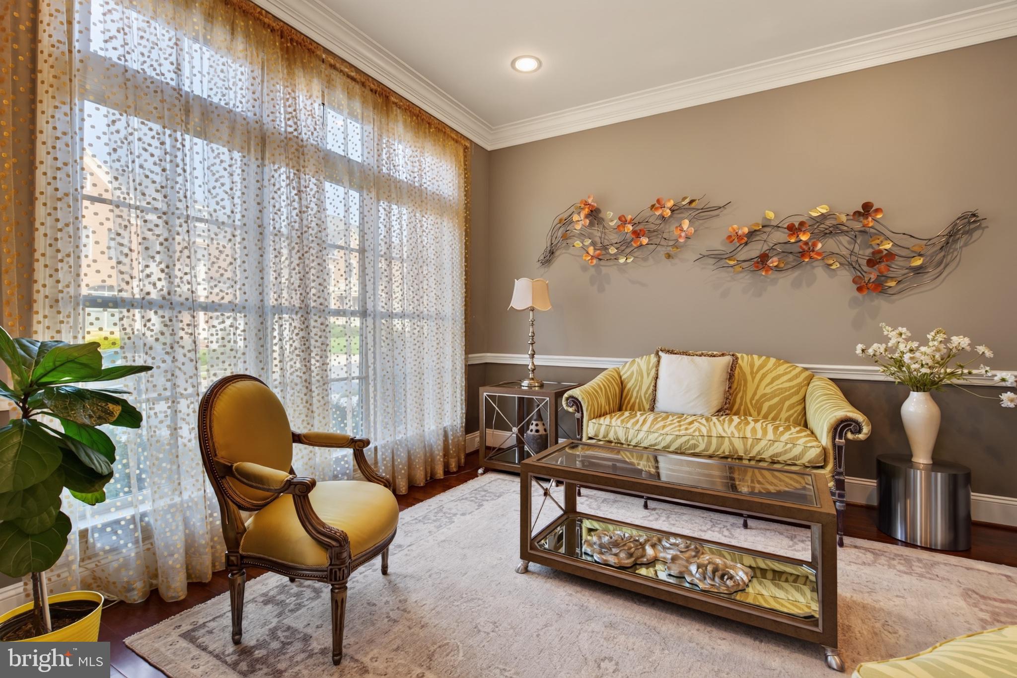 VIENNA ESTATES - Residential