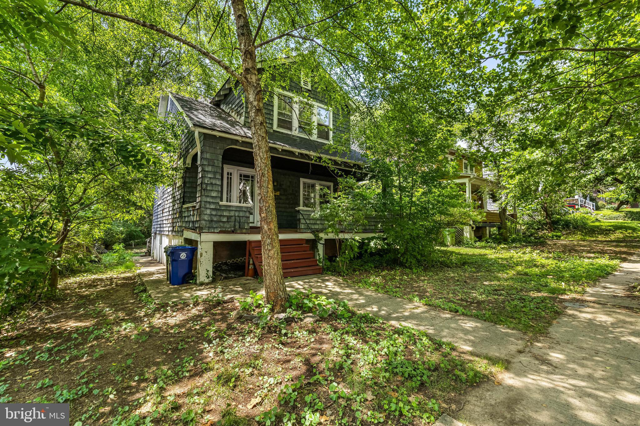 RADNOR WINSTON - Residential