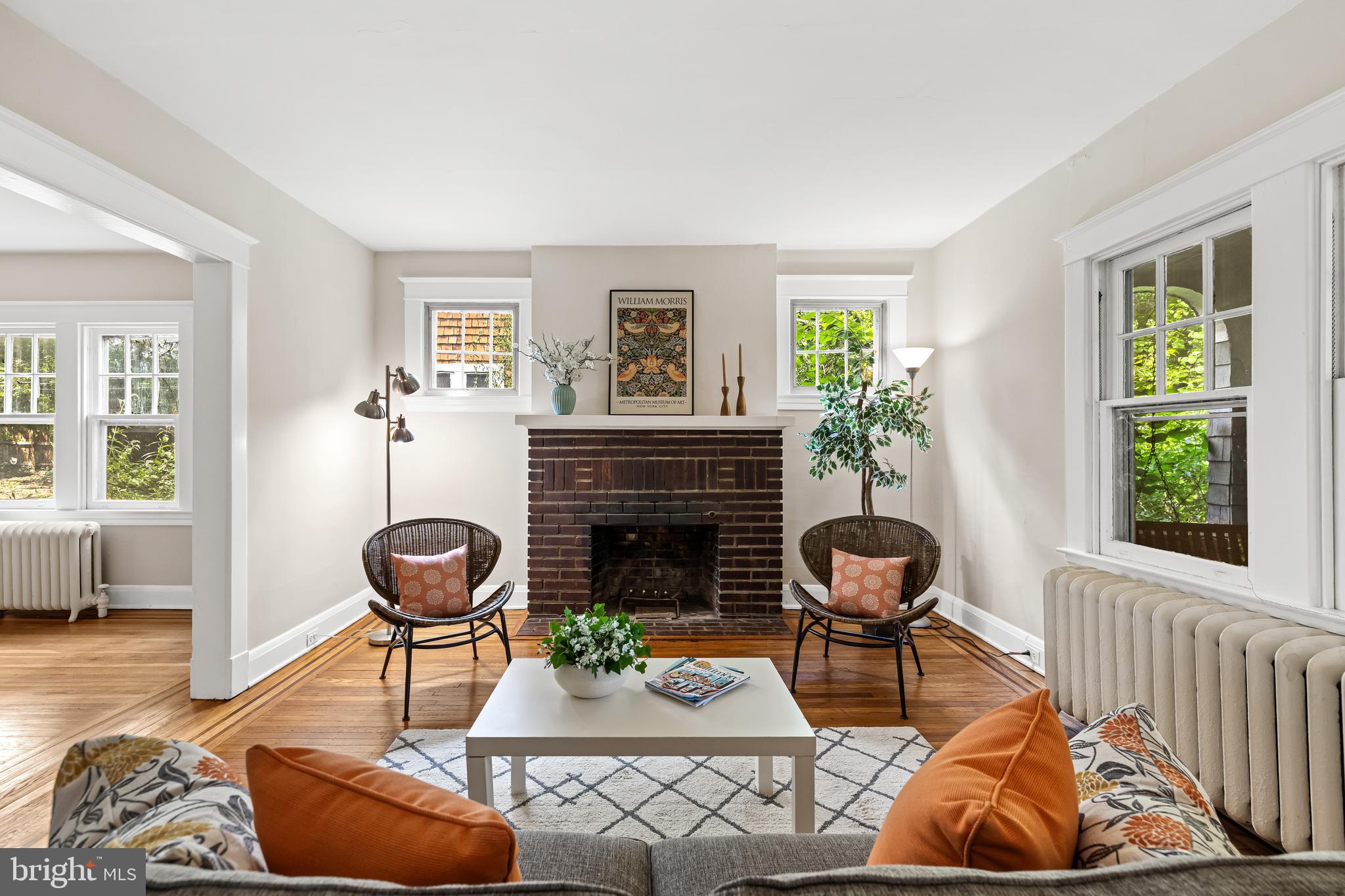 RADNOR WINSTON - Residential