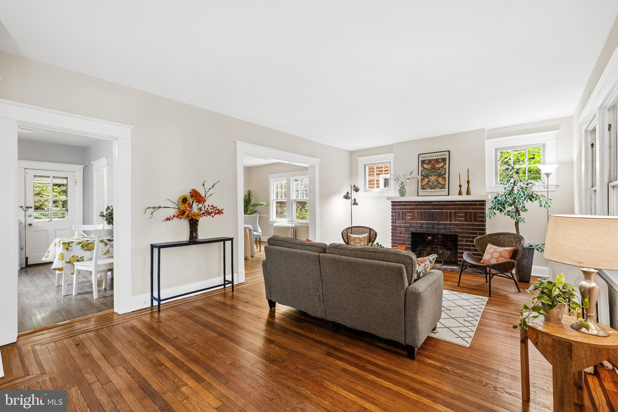RADNOR WINSTON - Residential