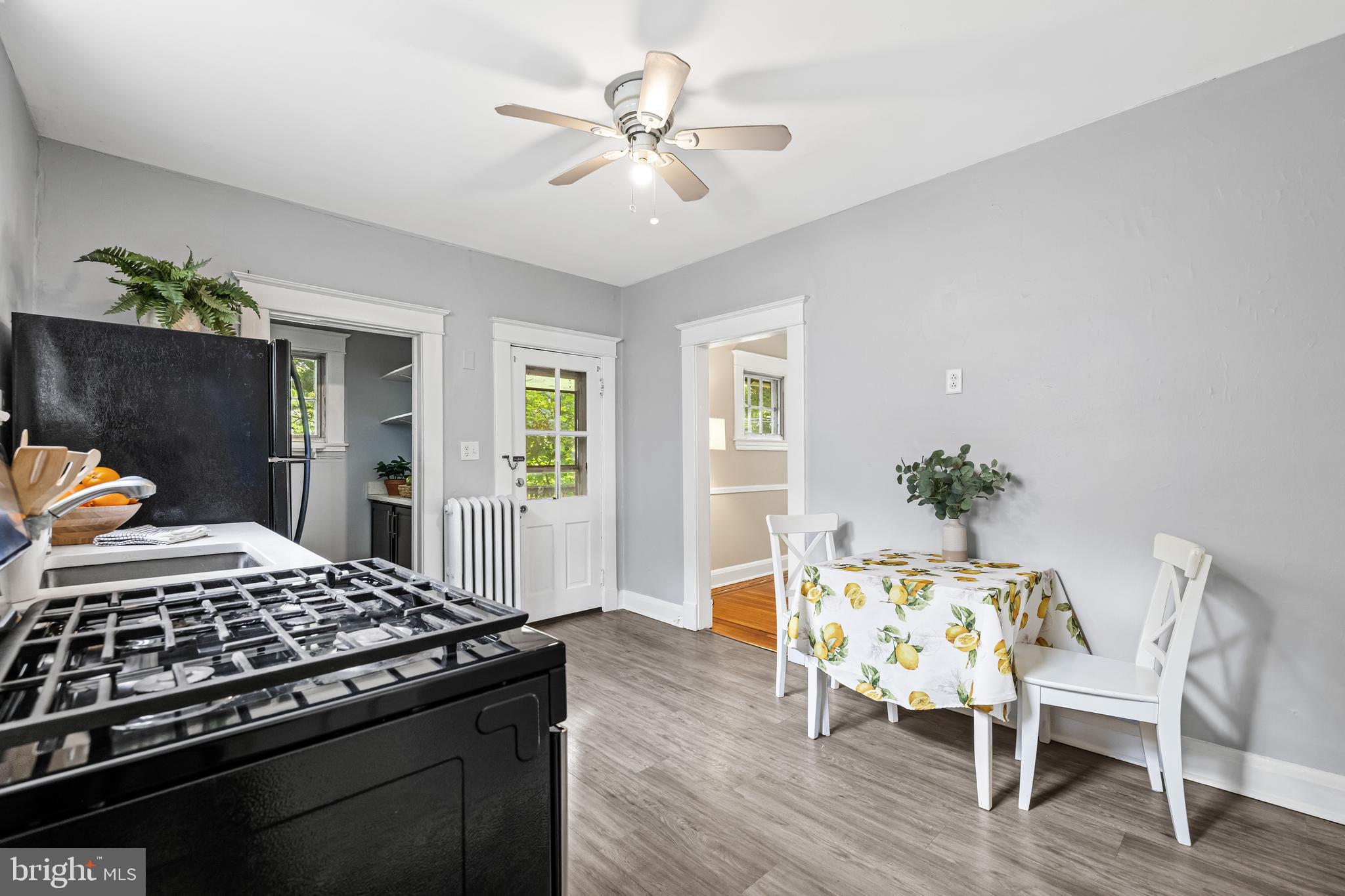 RADNOR WINSTON - Residential