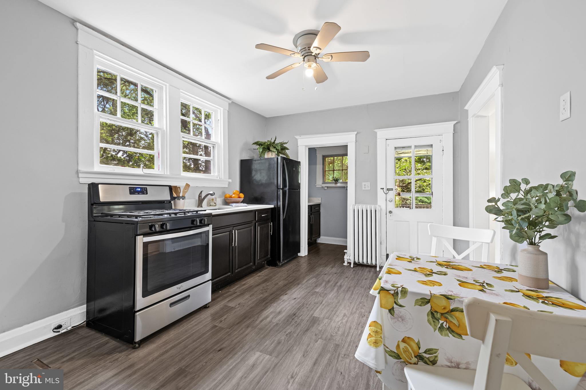 RADNOR WINSTON - Residential