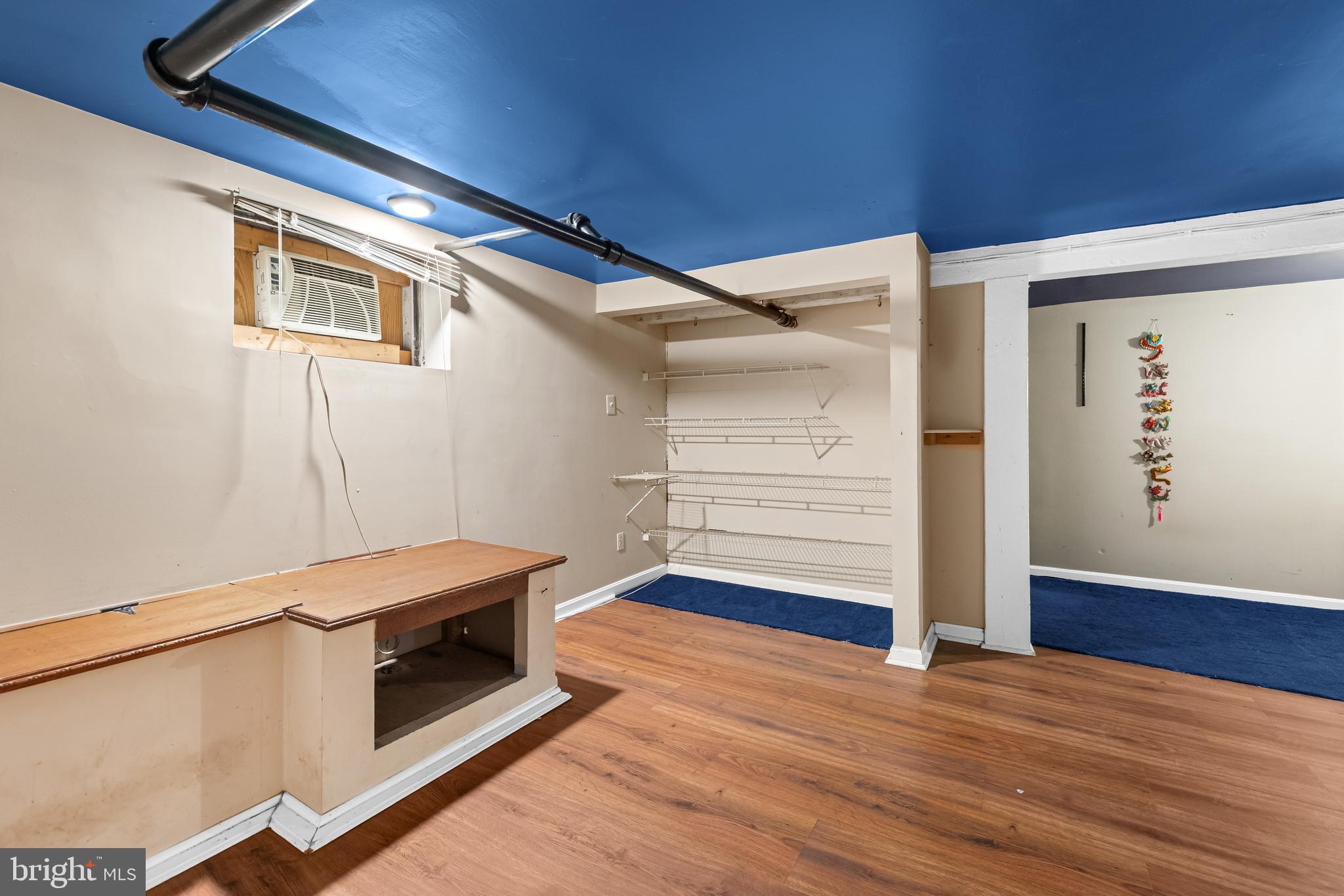 RADNOR WINSTON - Residential