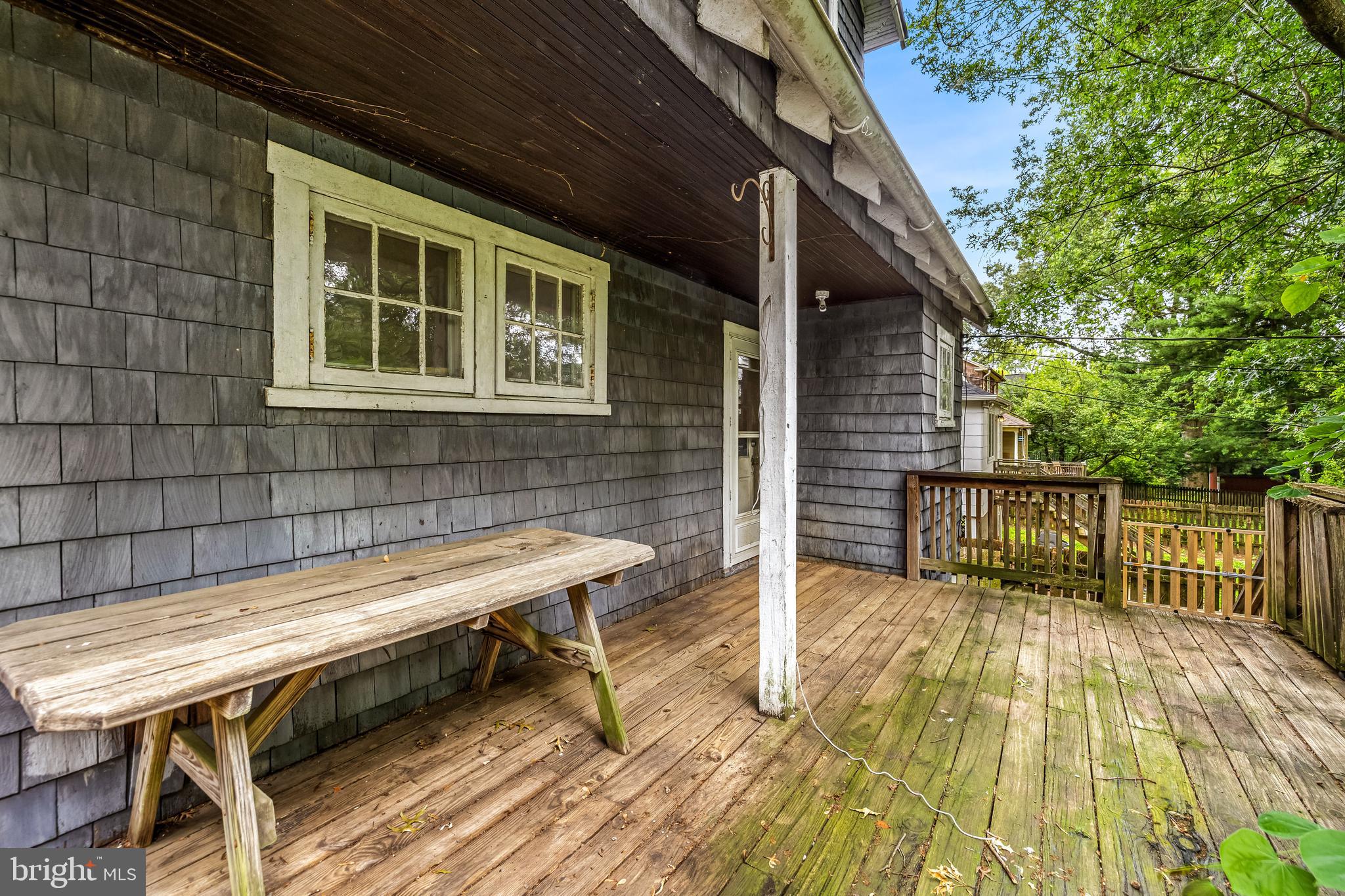RADNOR WINSTON - Residential