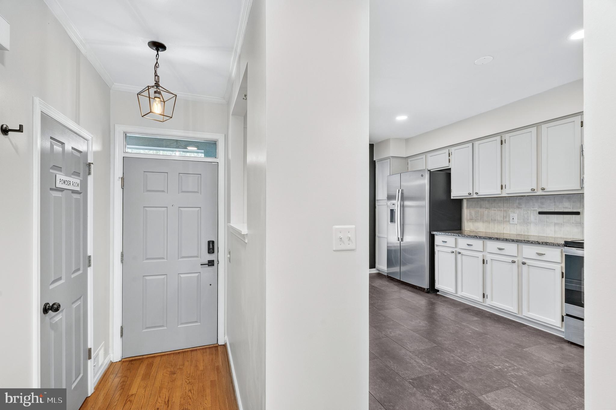 SOCIETY CIRCLE - Residential Lease
