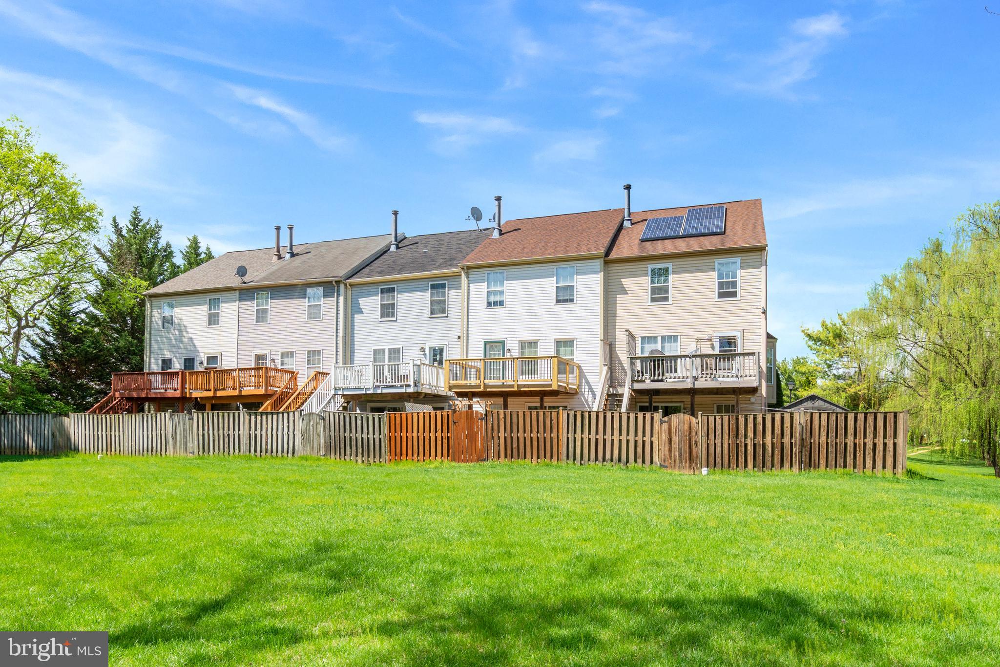 SOCIETY CIRCLE - Residential Lease