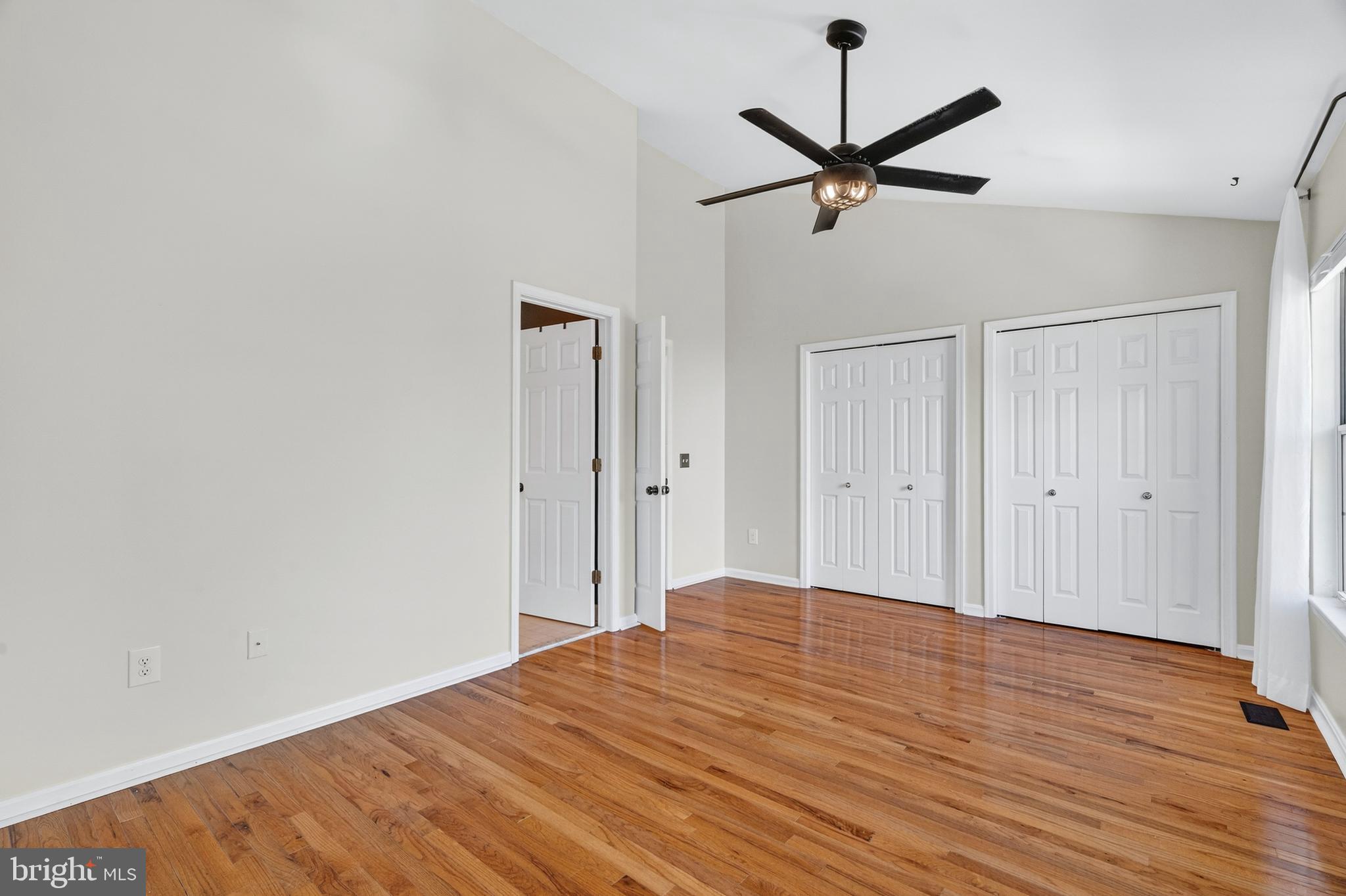 SOCIETY CIRCLE - Residential Lease