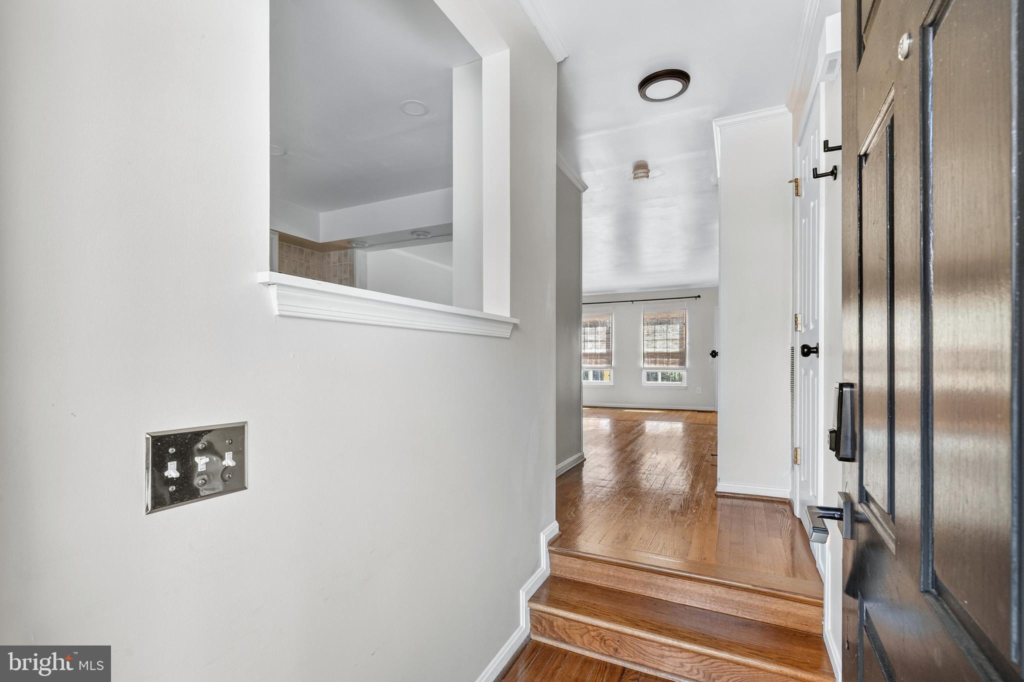 SOCIETY CIRCLE - Residential Lease