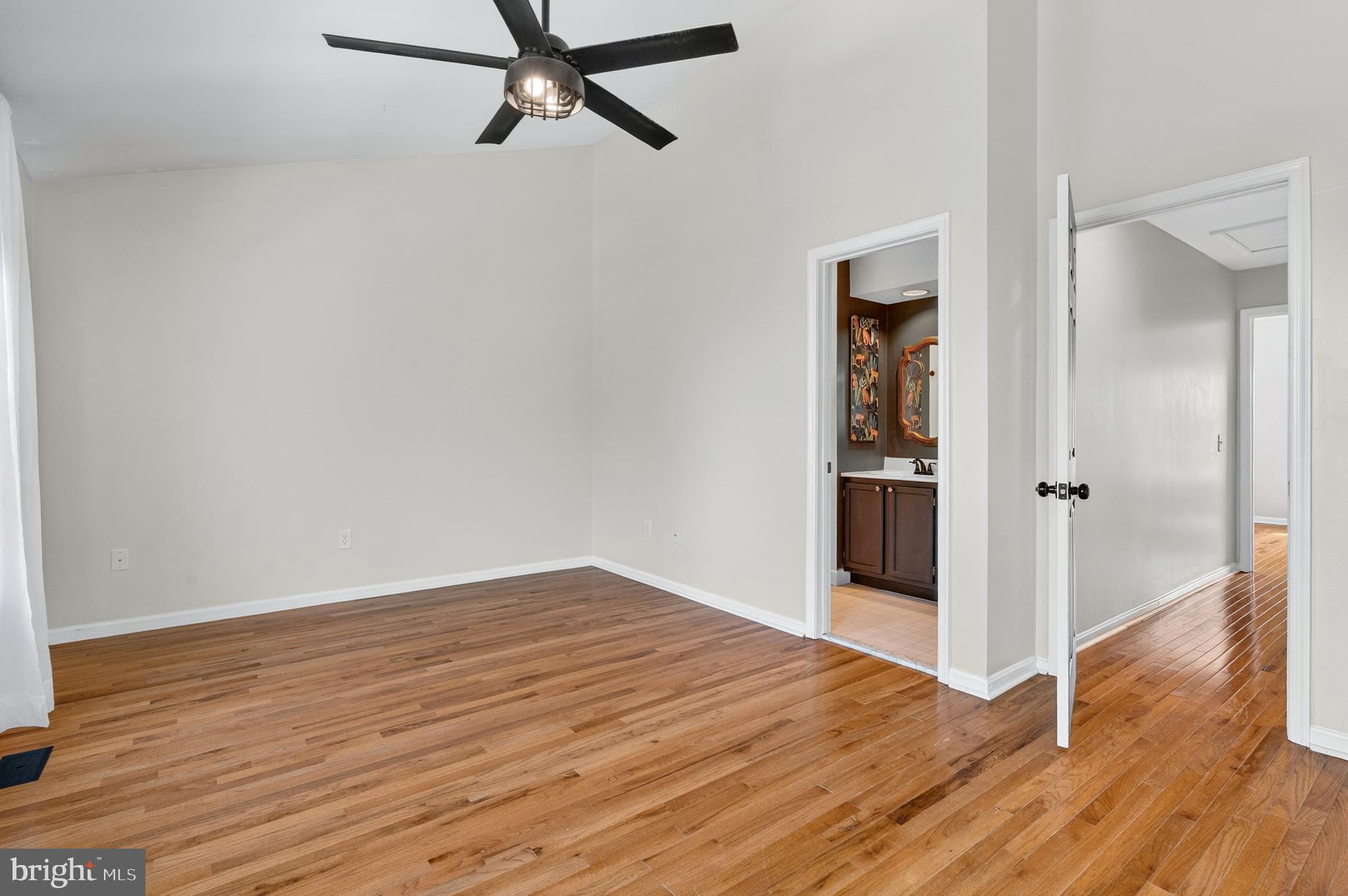 SOCIETY CIRCLE - Residential Lease