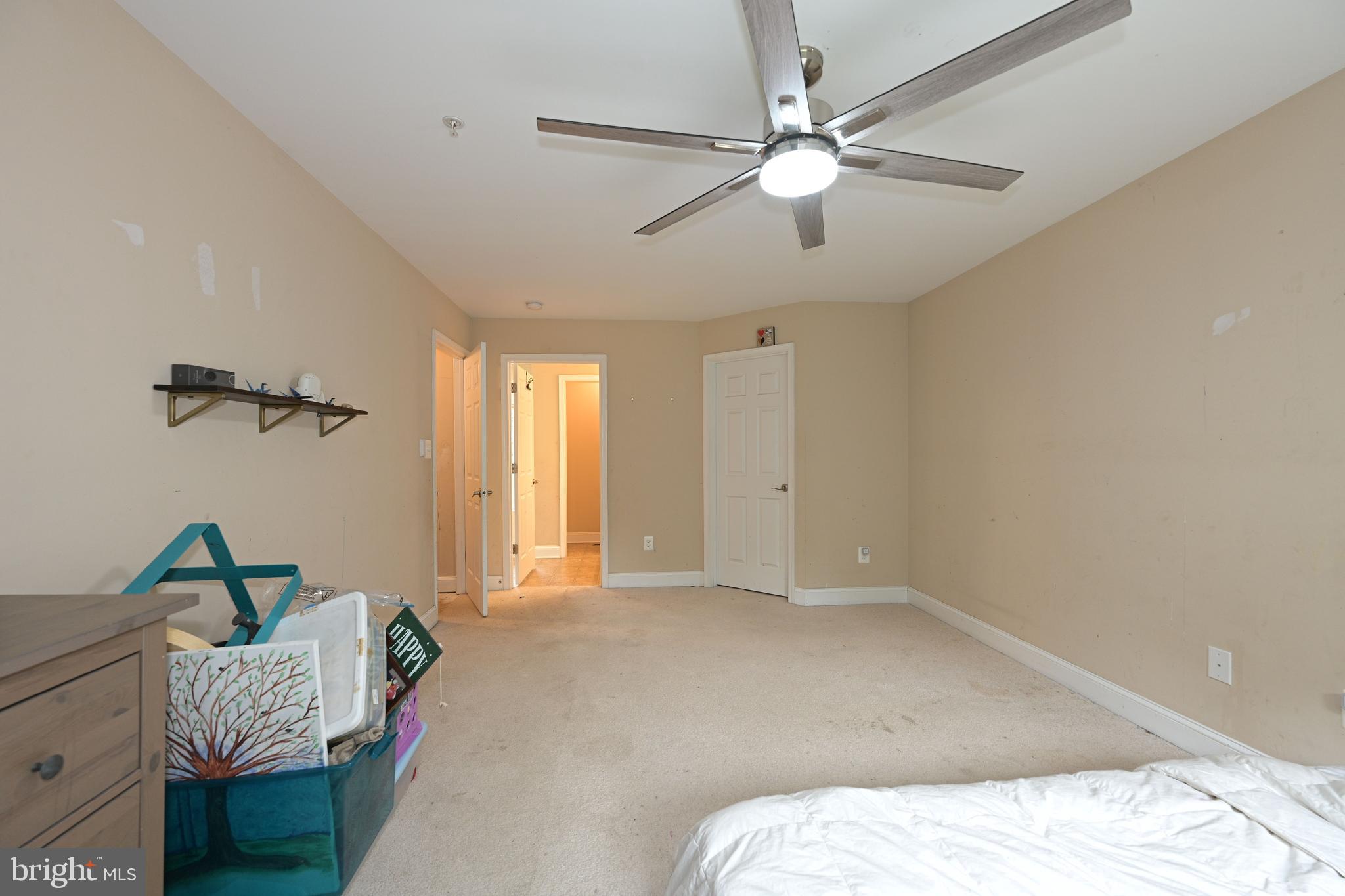 BARBERS QUARTERS - Residential