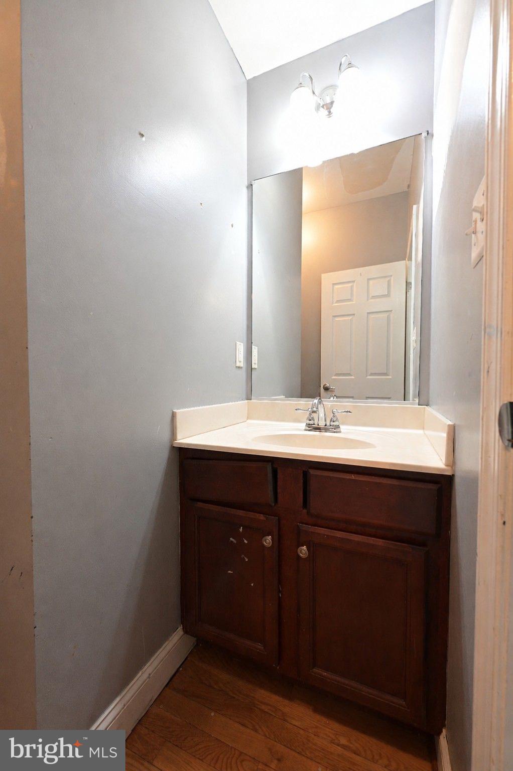 BARBERS QUARTERS - Residential