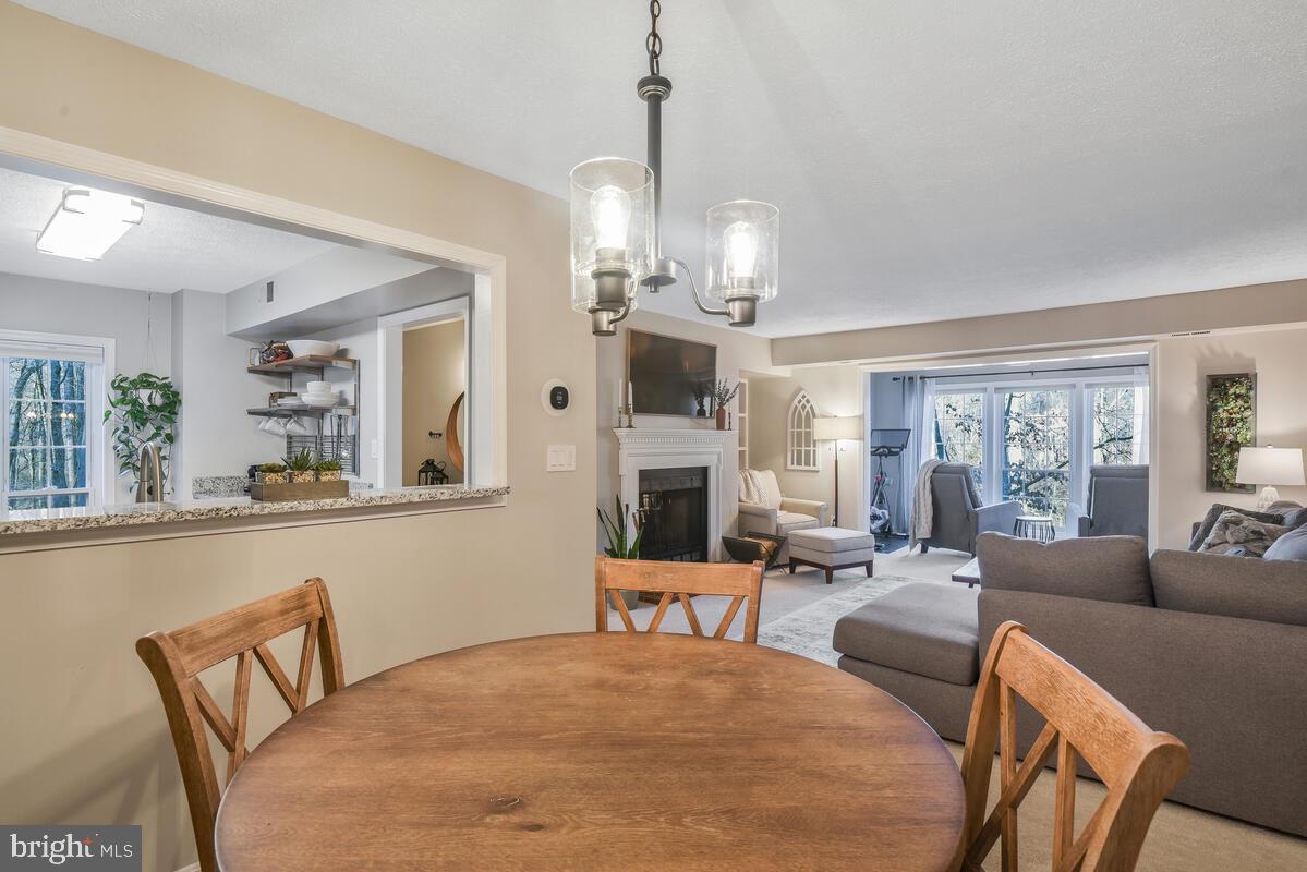 WILLOW POINT - Residential