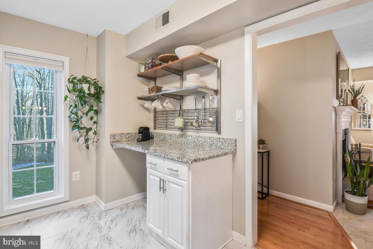 WILLOW POINT - Residential