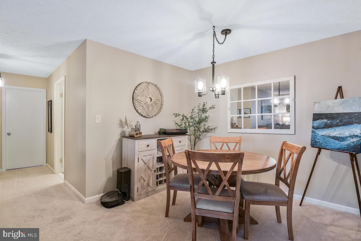 WILLOW POINT - Residential