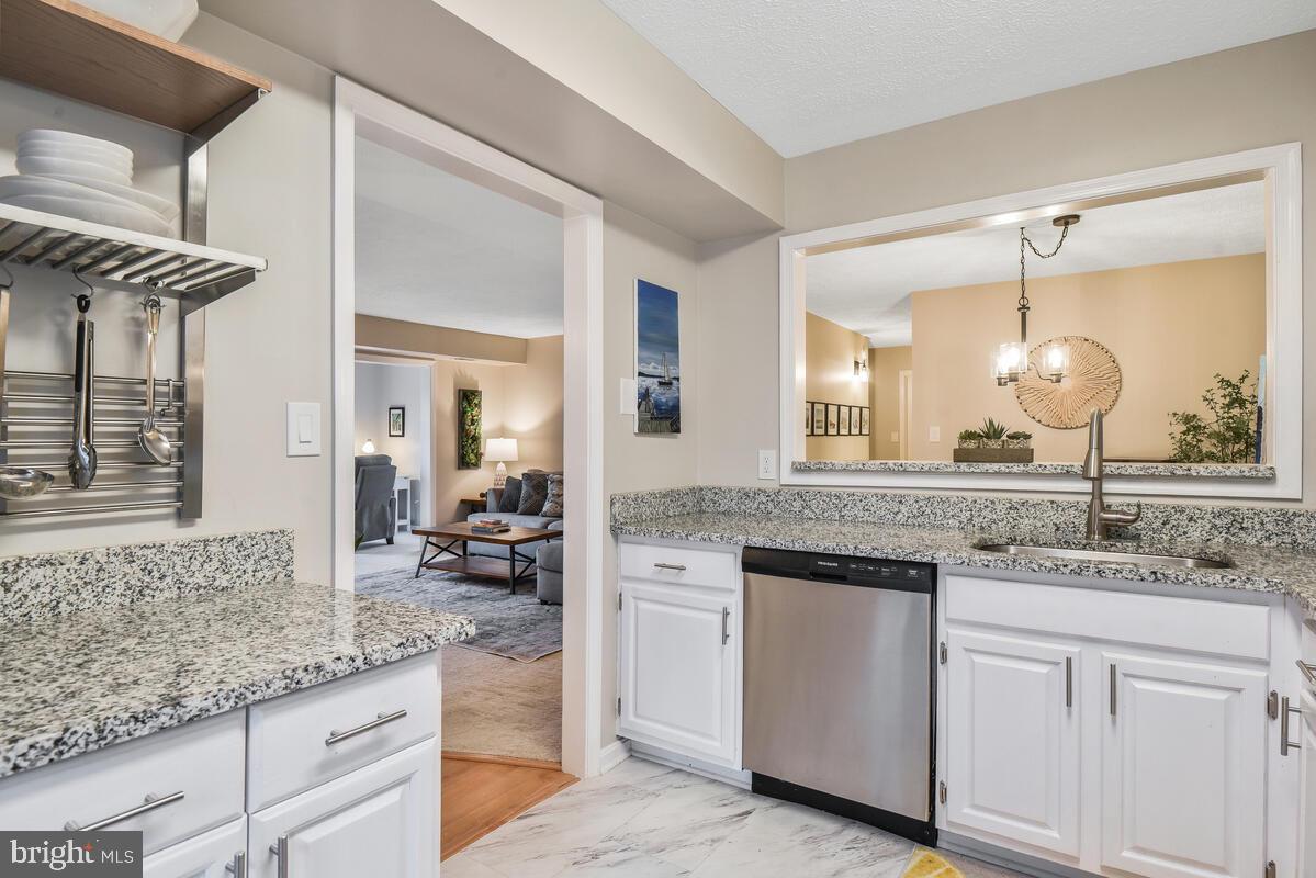 WILLOW POINT - Residential